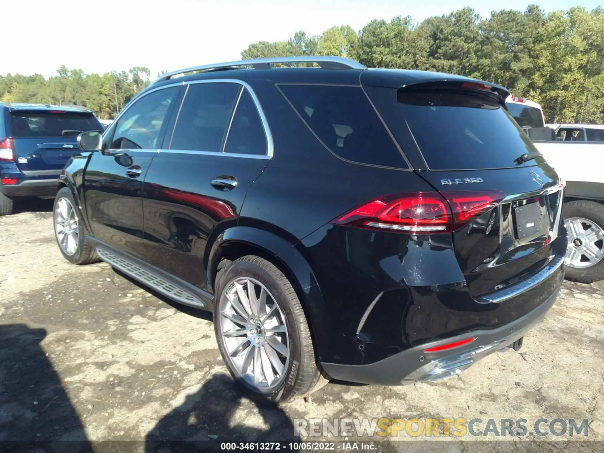 3 Photograph of a damaged car 4JGFB4KBXNA675409 MERCEDES-BENZ GLE 2022