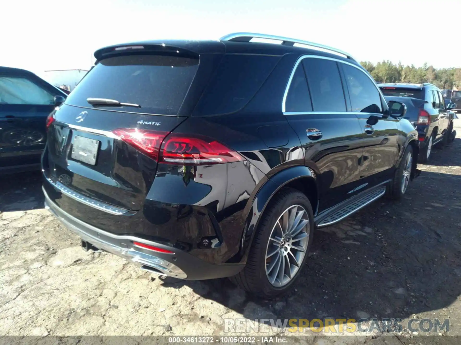 4 Photograph of a damaged car 4JGFB4KBXNA675409 MERCEDES-BENZ GLE 2022