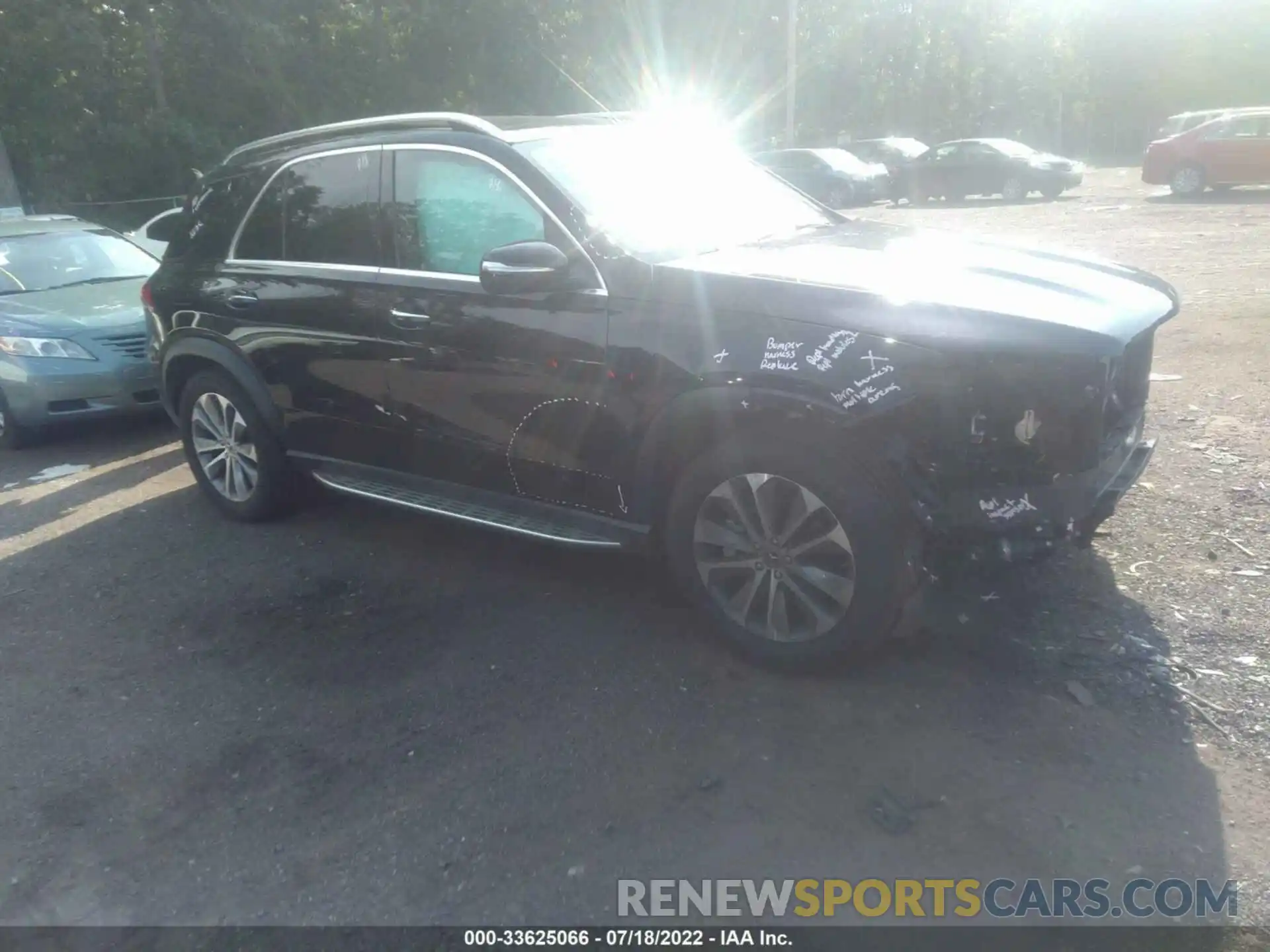 1 Photograph of a damaged car 4JGFB4KE9NA716560 MERCEDES-BENZ GLE 2022