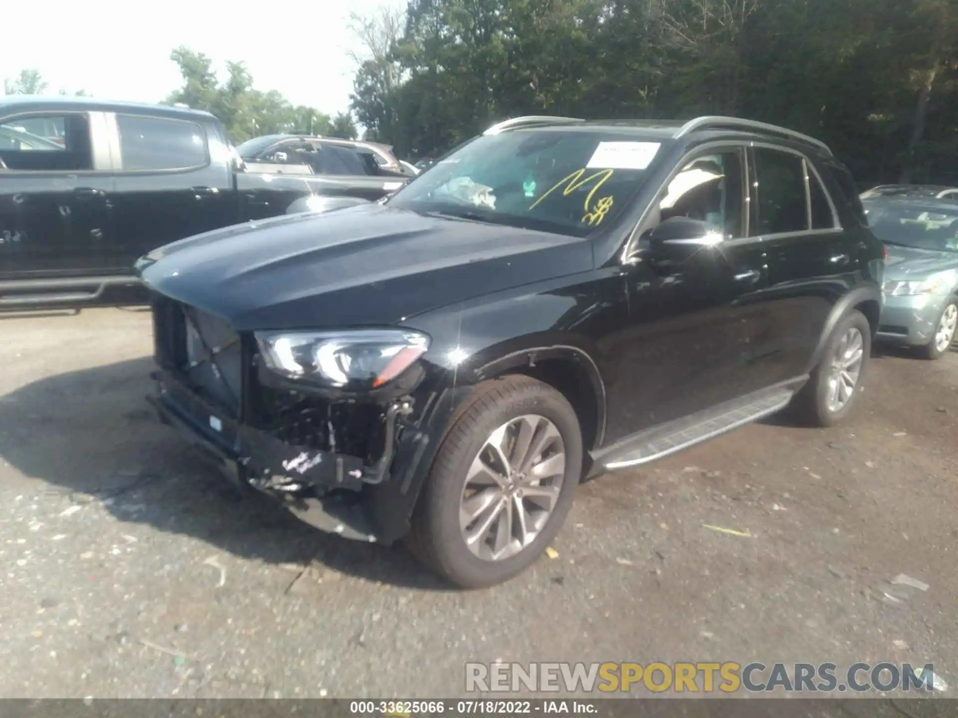 2 Photograph of a damaged car 4JGFB4KE9NA716560 MERCEDES-BENZ GLE 2022