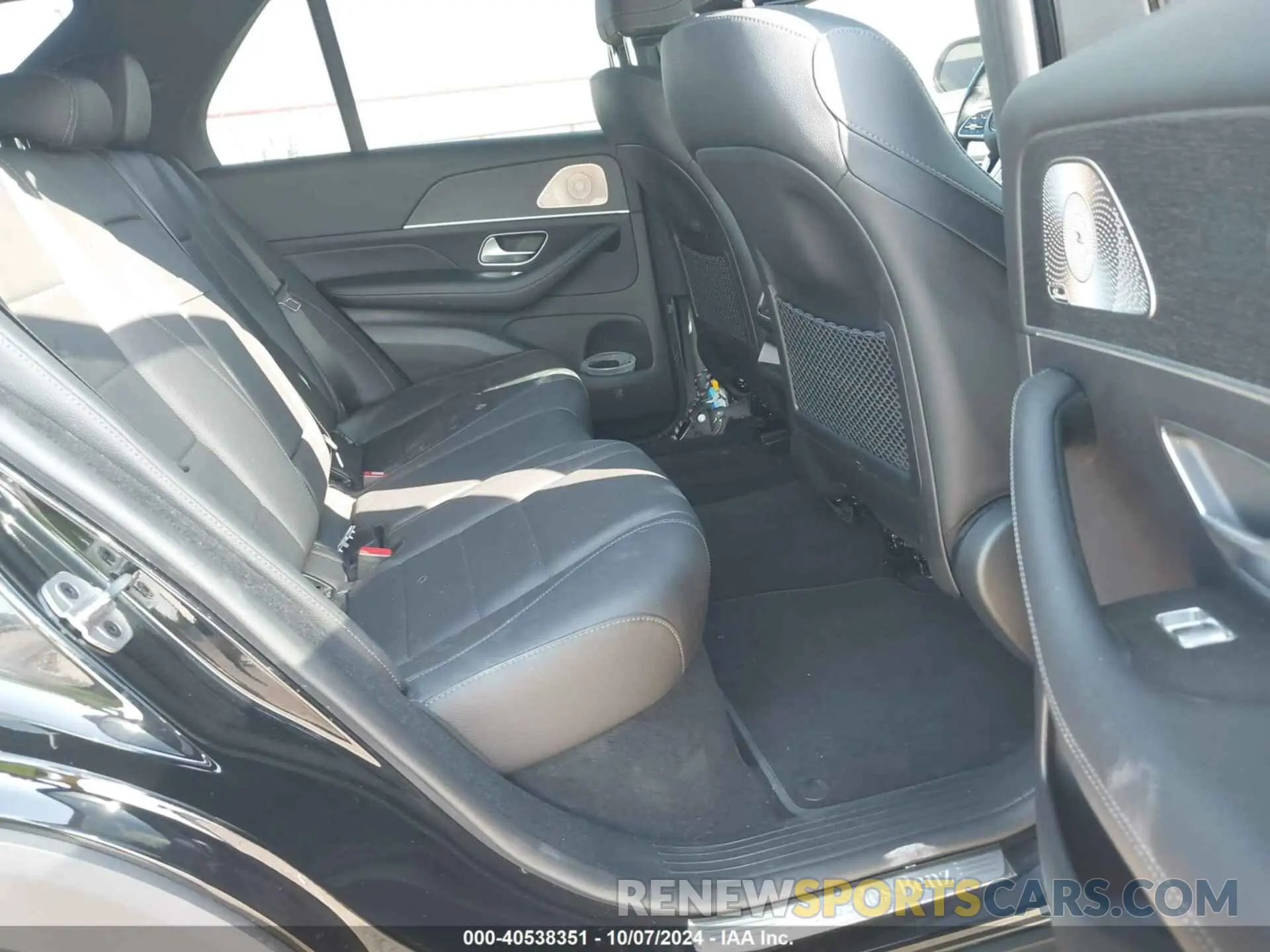8 Photograph of a damaged car 4JGFB4KB9PA870436 MERCEDES-BENZ GLE 2023