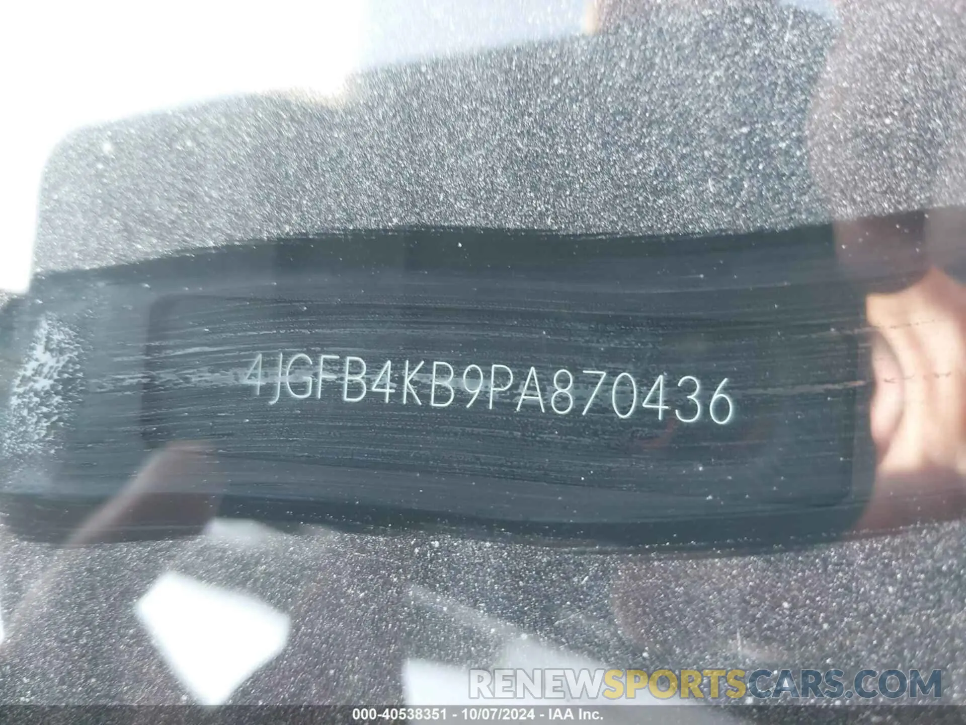 9 Photograph of a damaged car 4JGFB4KB9PA870436 MERCEDES-BENZ GLE 2023
