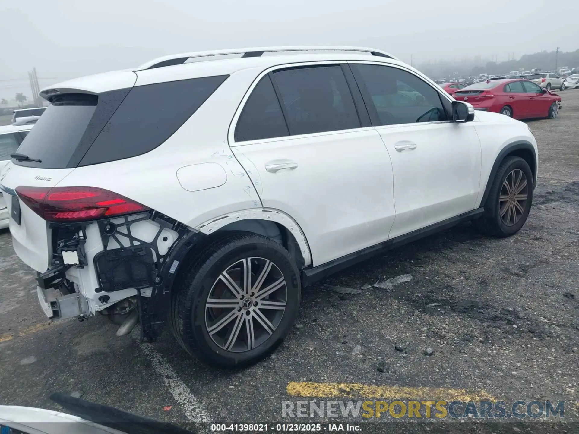 4 Photograph of a damaged car 4JGFB4FB2RA985893 MERCEDES-BENZ GLE 2024