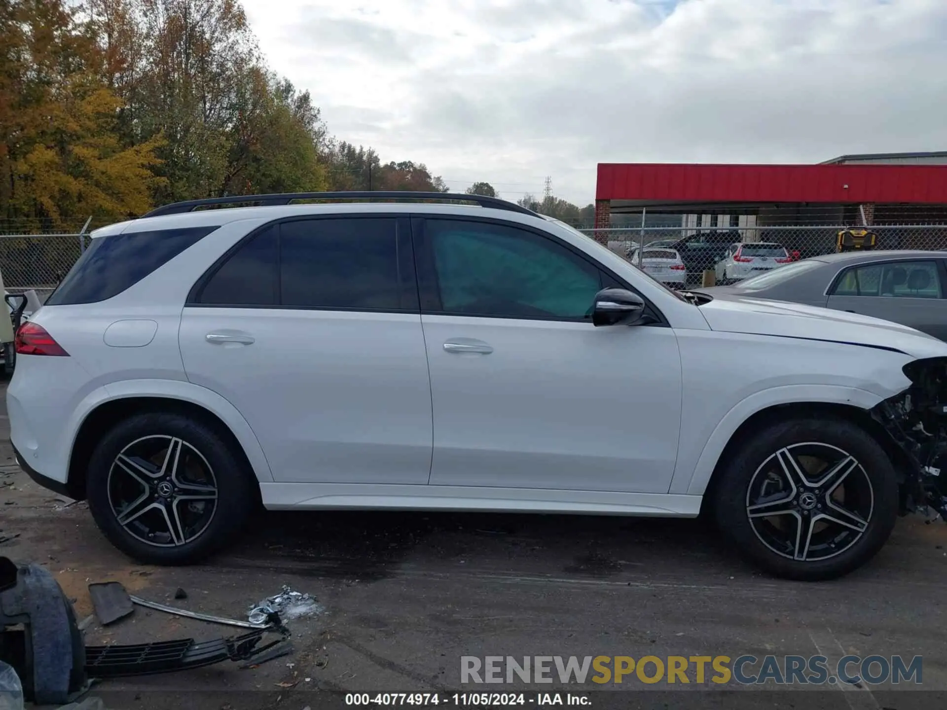 13 Photograph of a damaged car 4JGFB4FB3RB100787 MERCEDES-BENZ GLE 2024