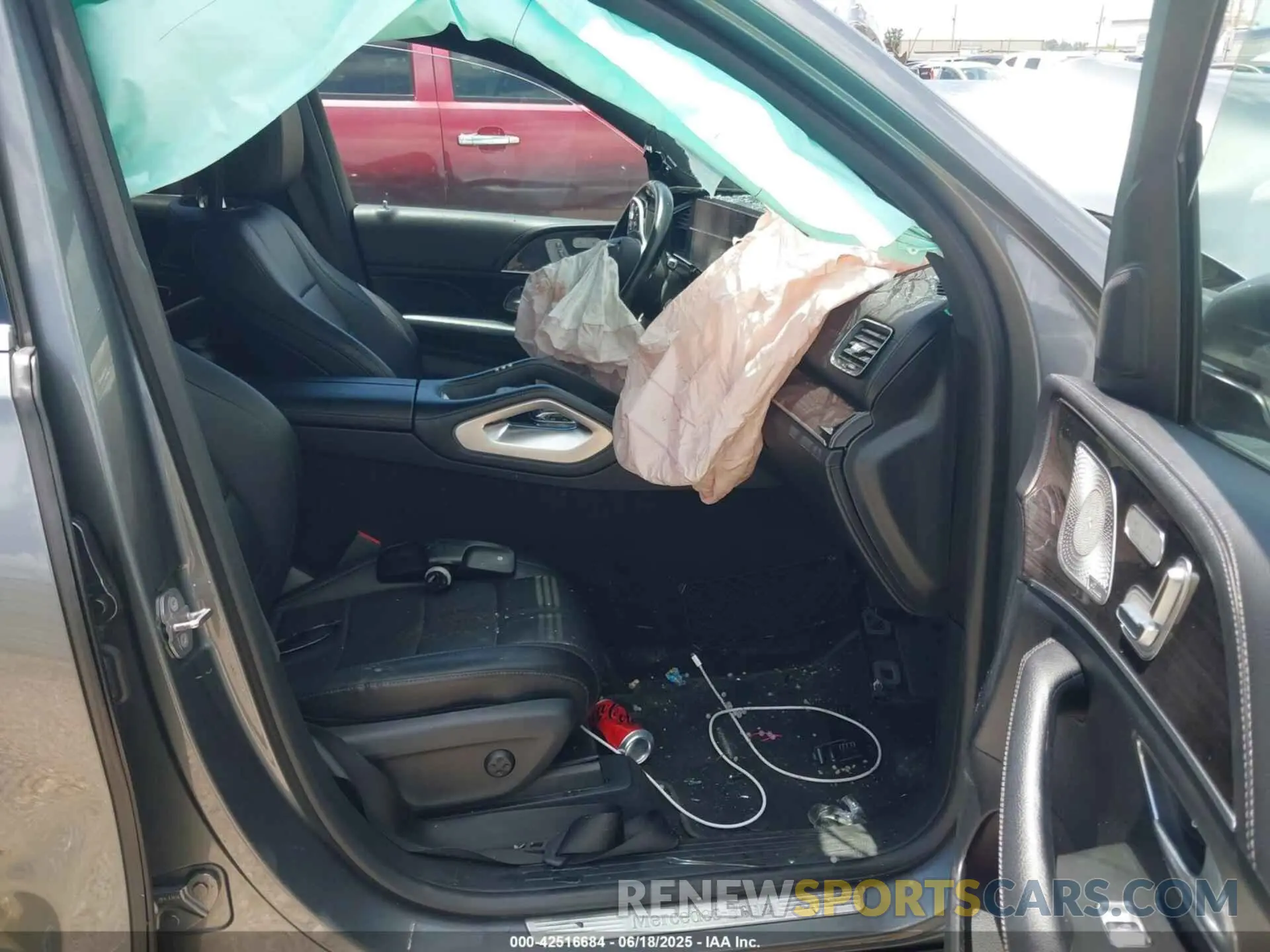 5 Photograph of a damaged car 4JGFB4JB0LA130172 MERCEDES-BENZ GLE 350 2020