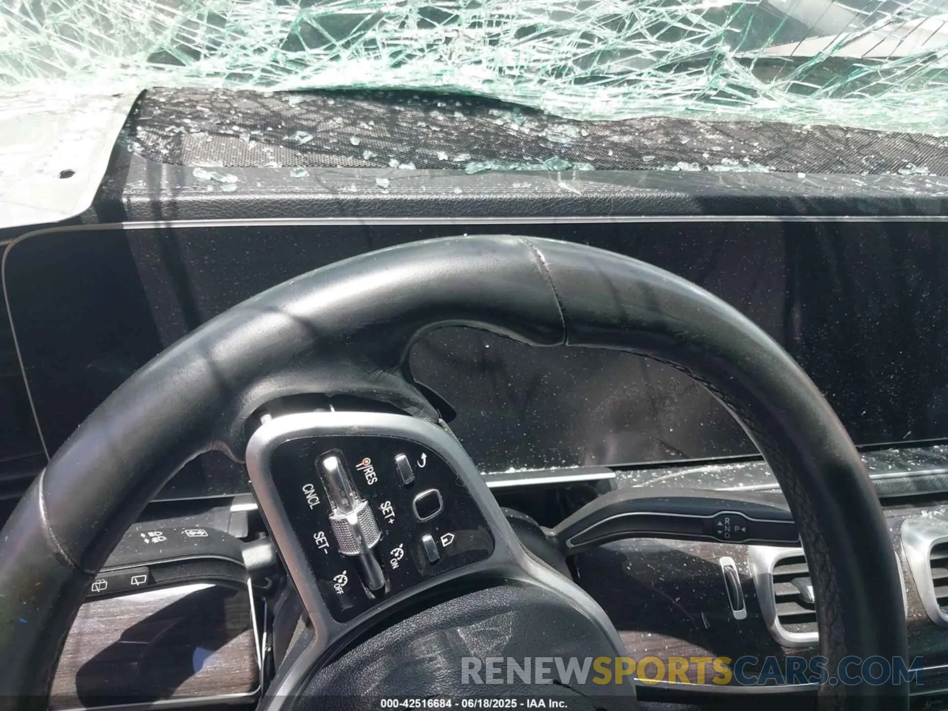 7 Photograph of a damaged car 4JGFB4JB0LA130172 MERCEDES-BENZ GLE 350 2020