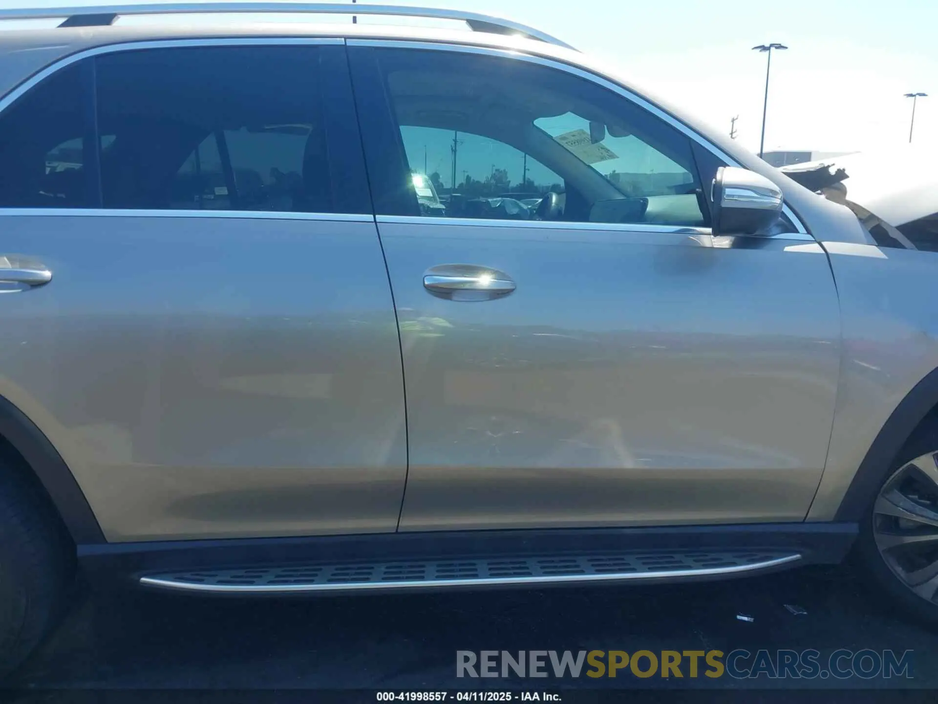 13 Photograph of a damaged car 4JGFB4JB3LA282267 MERCEDES-BENZ GLE 350 2020