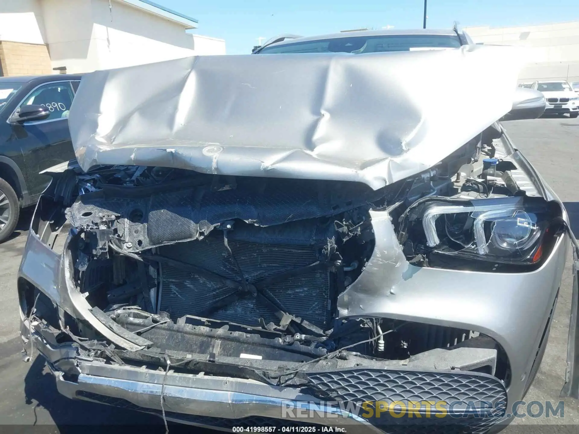 6 Photograph of a damaged car 4JGFB4JB3LA282267 MERCEDES-BENZ GLE 350 2020