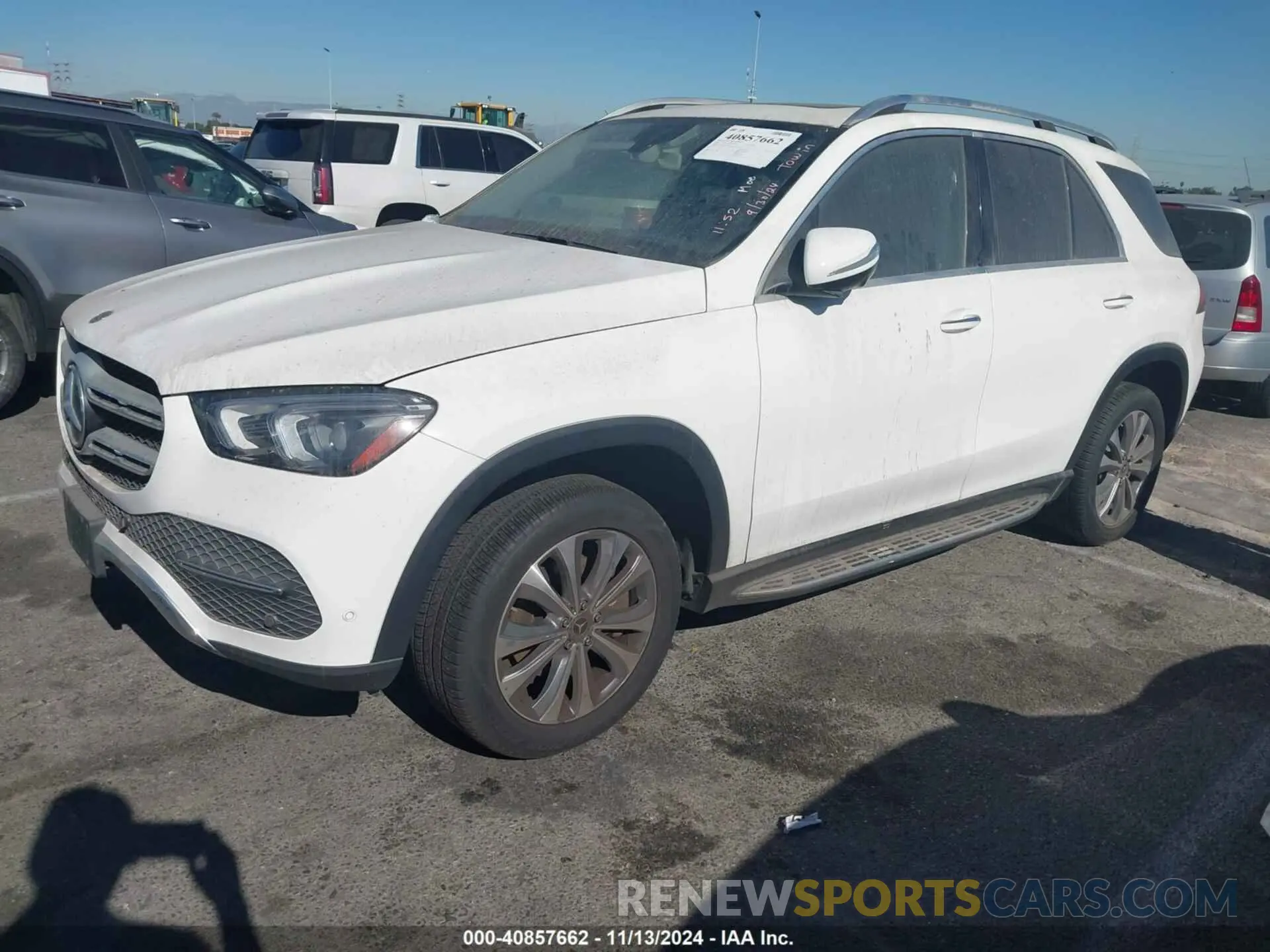 2 Photograph of a damaged car 4JGFB4JB4LA136864 MERCEDES-BENZ GLE 350 2020