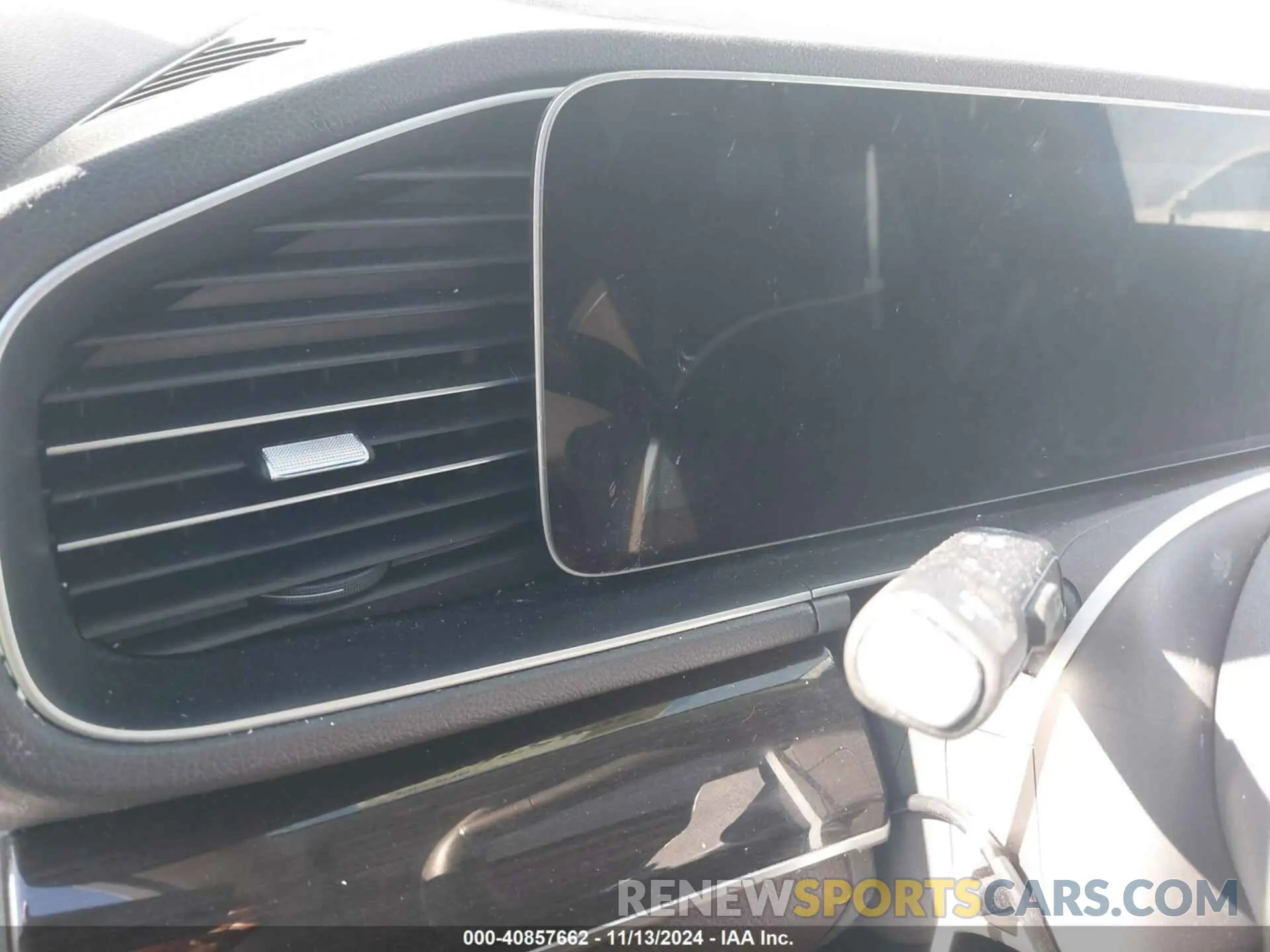 7 Photograph of a damaged car 4JGFB4JB4LA136864 MERCEDES-BENZ GLE 350 2020