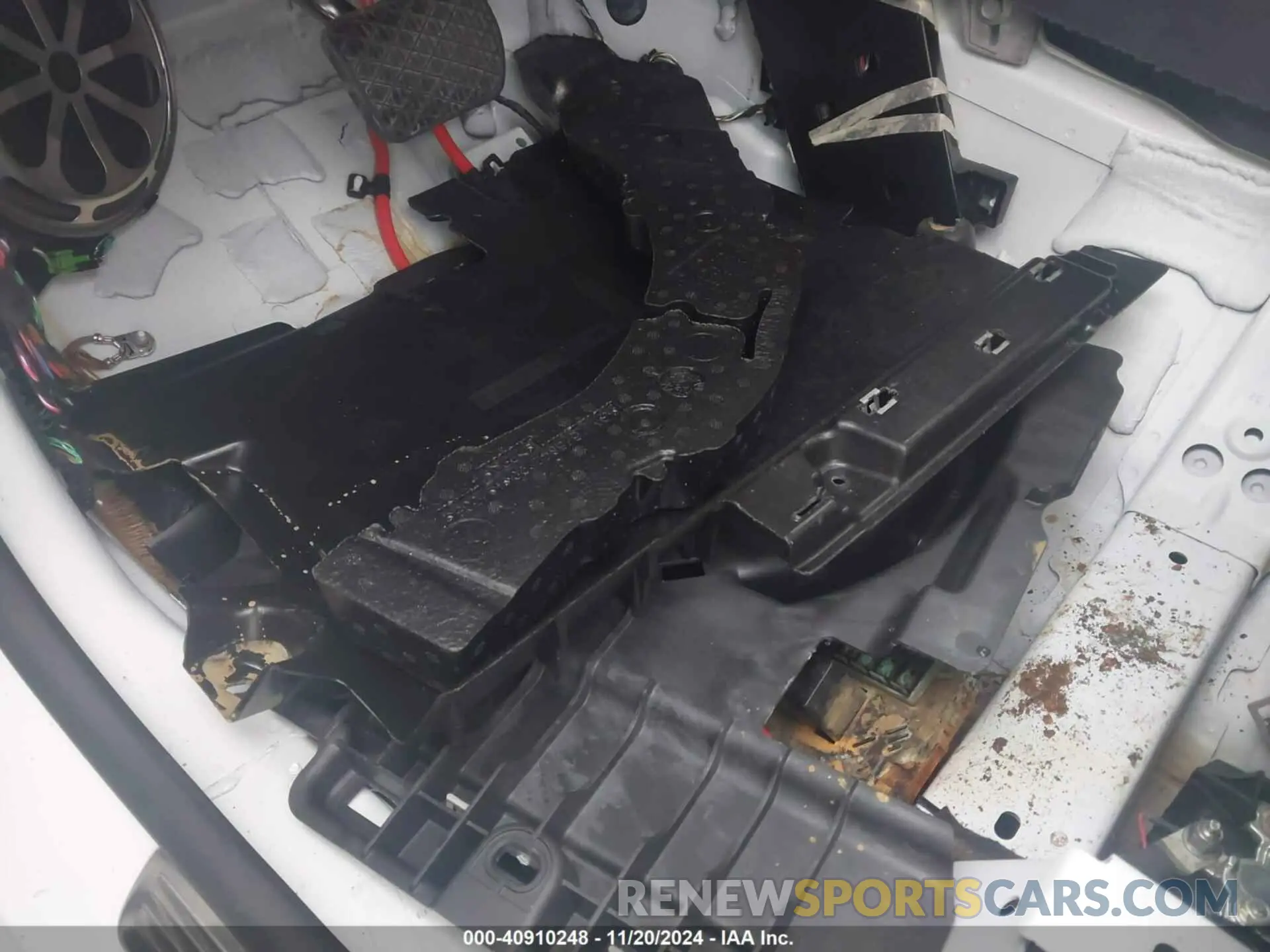 12 Photograph of a damaged car 4JGFB4JB6LA241213 MERCEDES-BENZ GLE 350 2020