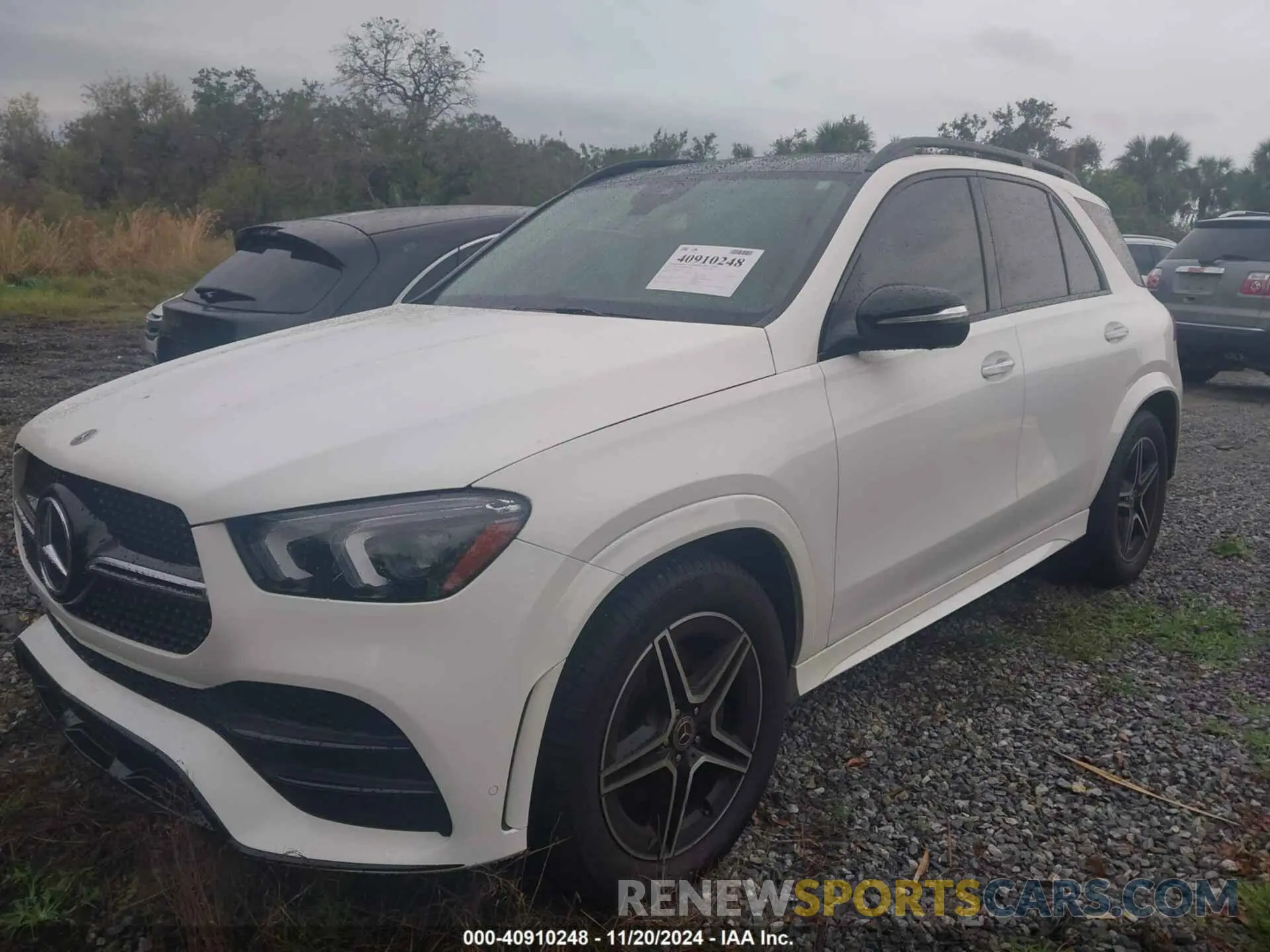 2 Photograph of a damaged car 4JGFB4JB6LA241213 MERCEDES-BENZ GLE 350 2020