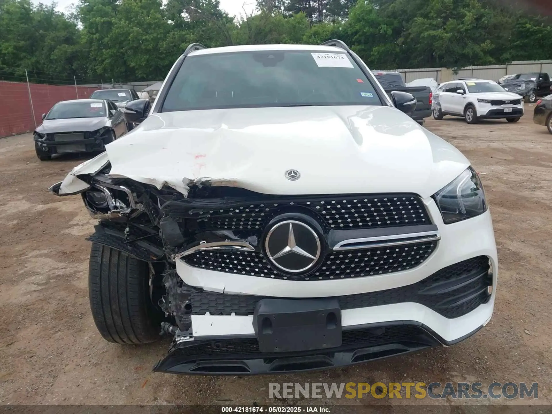 12 Photograph of a damaged car 4JGFB4JB7LA245416 MERCEDES-BENZ GLE 350 2020