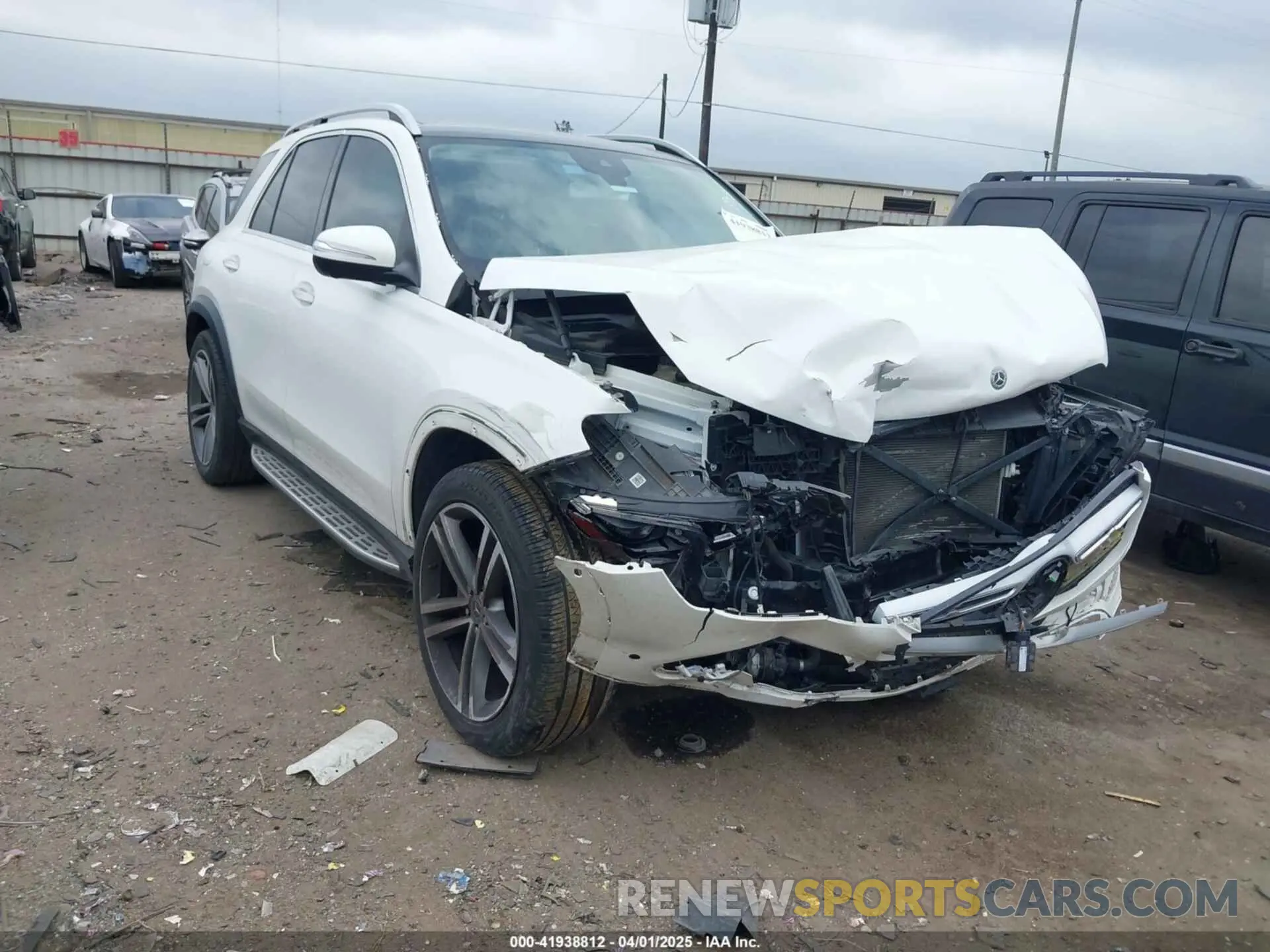 1 Photograph of a damaged car 4JGFB4JB7LA247604 MERCEDES-BENZ GLE 350 2020