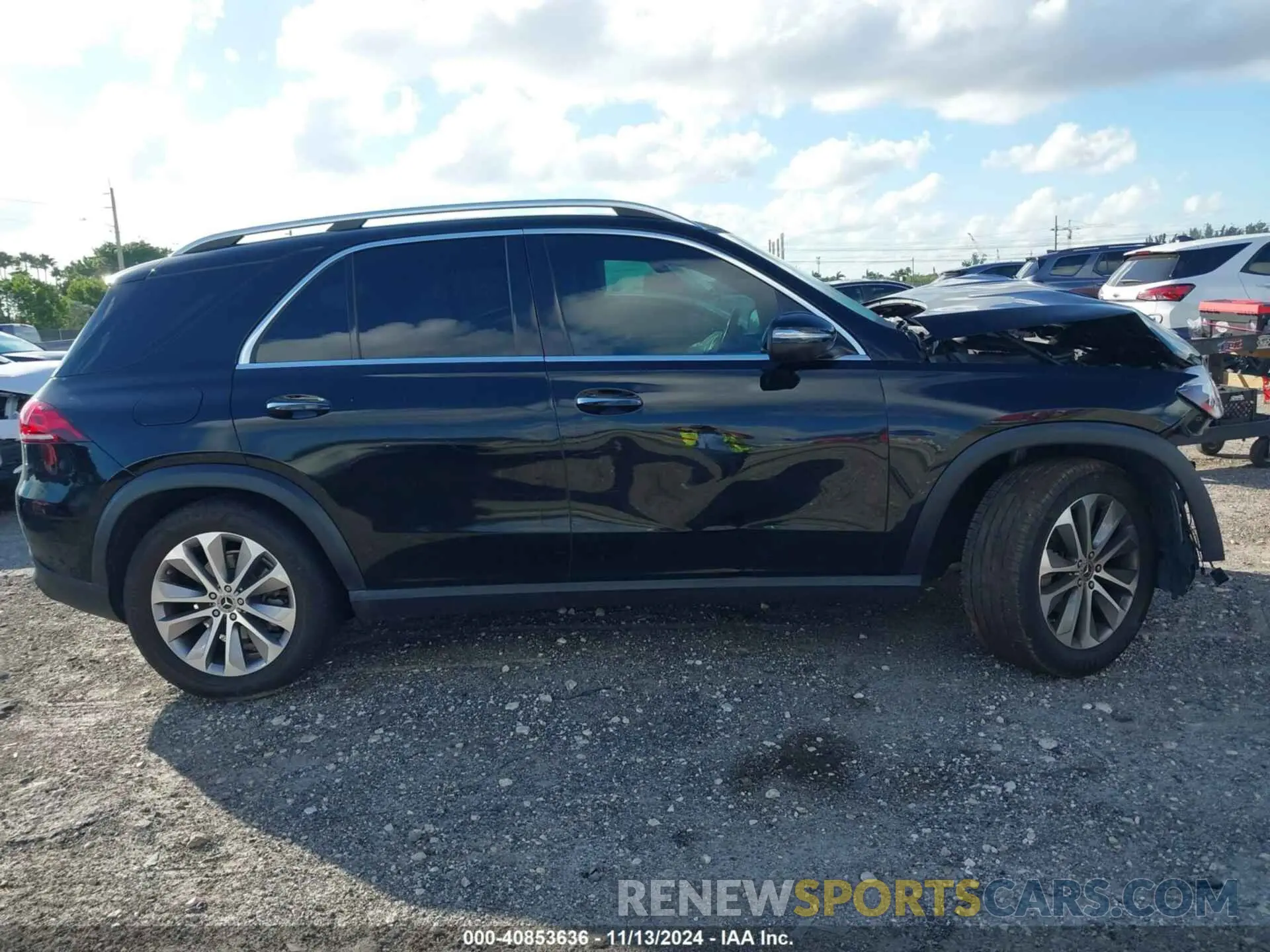 14 Photograph of a damaged car 4JGFB4JB9LA149836 MERCEDES-BENZ GLE 350 2020