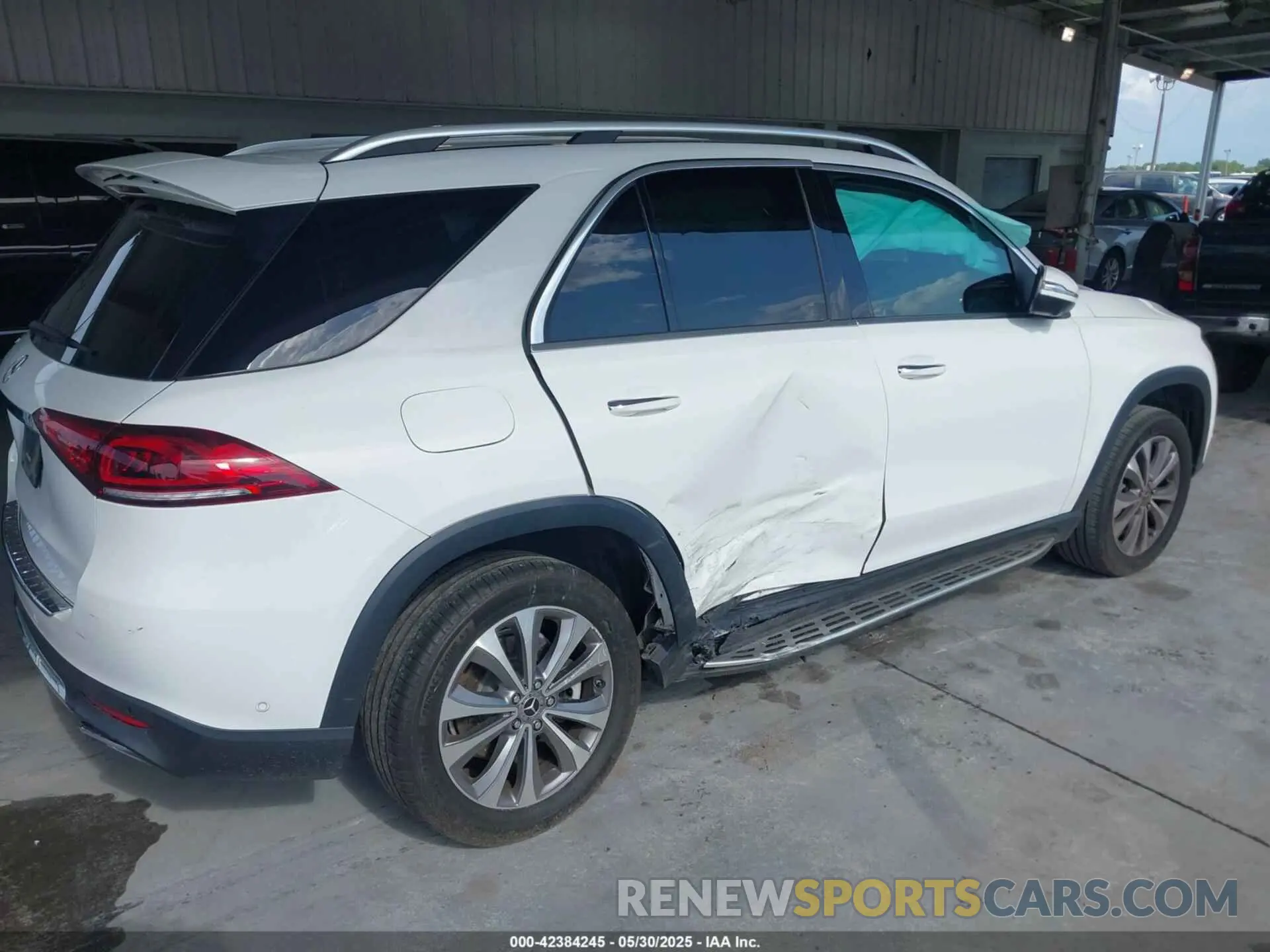 4 Photograph of a damaged car 4JGFB4JB9LA231579 MERCEDES-BENZ GLE 350 2020