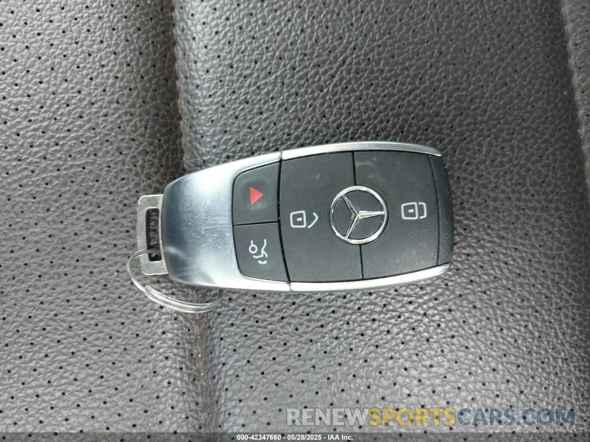 11 Photograph of a damaged car 4JGFB4JEXLA193905 MERCEDES-BENZ GLE 350 2020