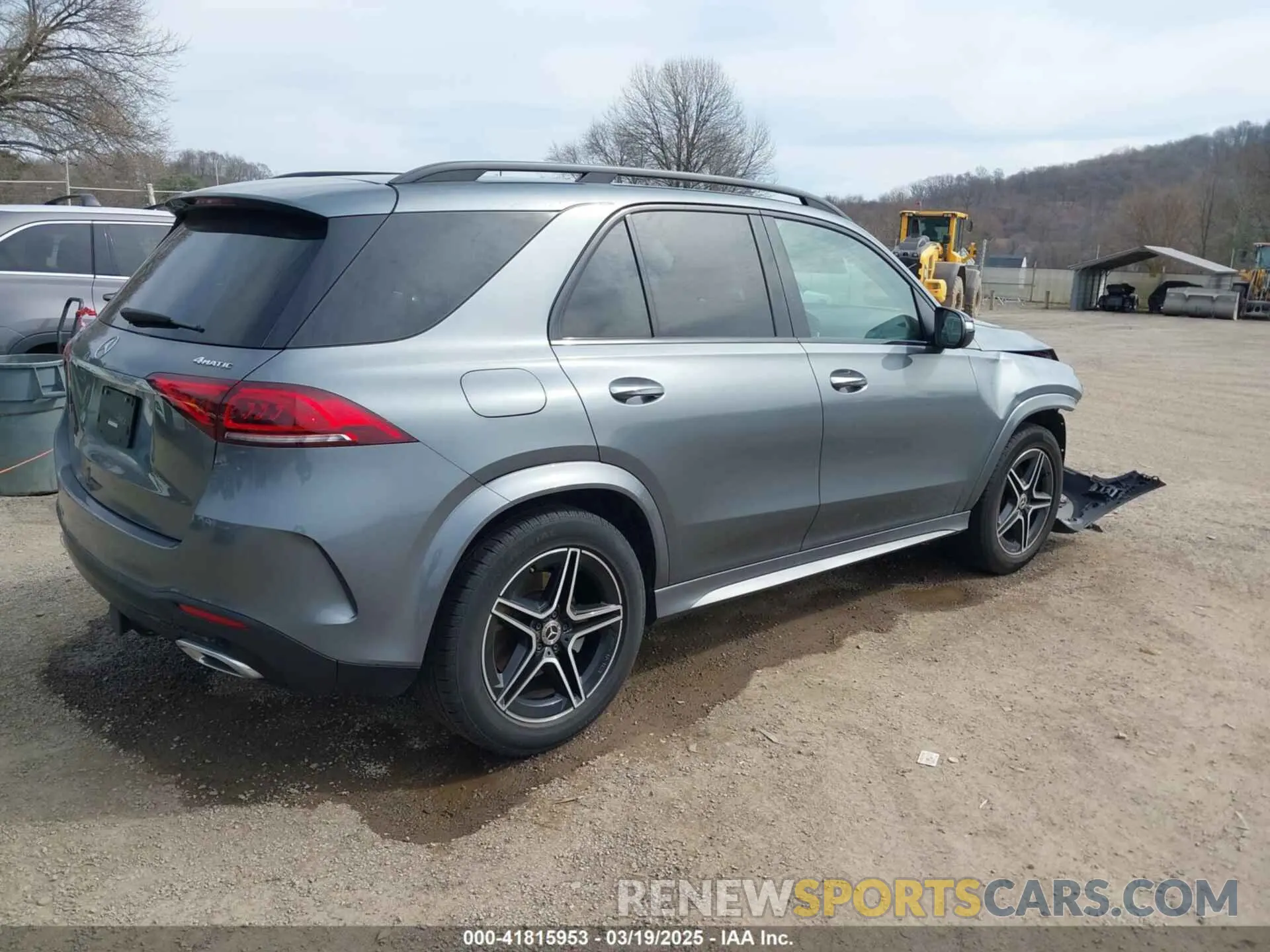4 Photograph of a damaged car 4JGFB4KB0LA007485 MERCEDES-BENZ GLE 350 2020