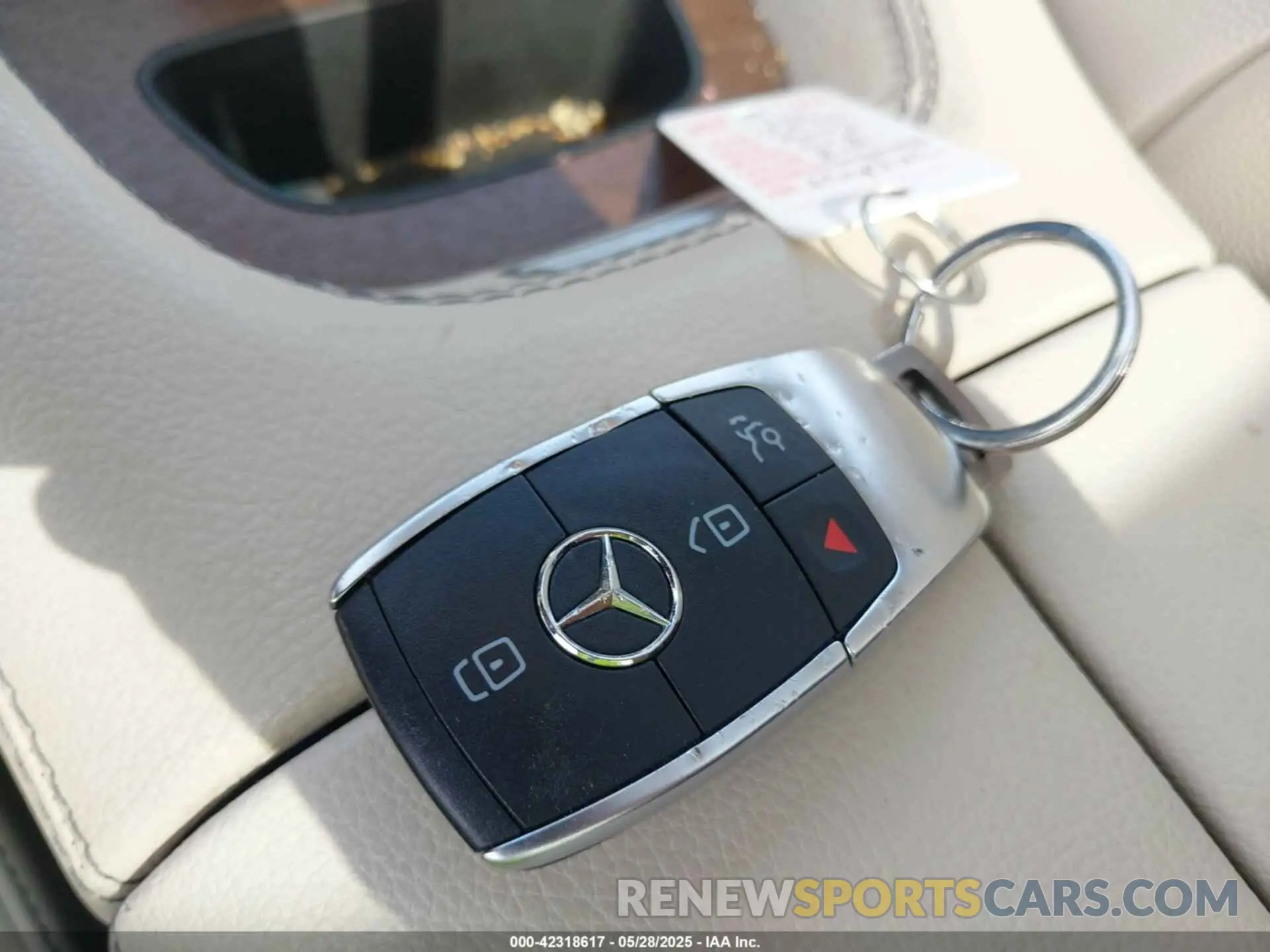 11 Photograph of a damaged car 4JGFB4KB0LA131174 MERCEDES-BENZ GLE 350 2020