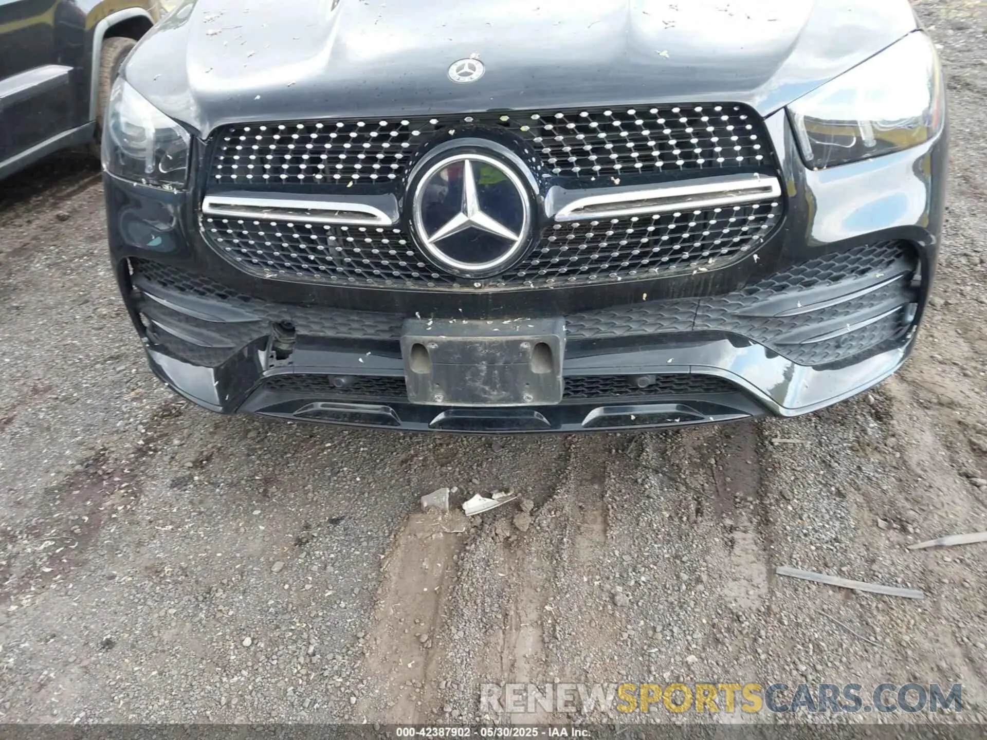 17 Photograph of a damaged car 4JGFB4KB2LA027849 MERCEDES-BENZ GLE 350 2020