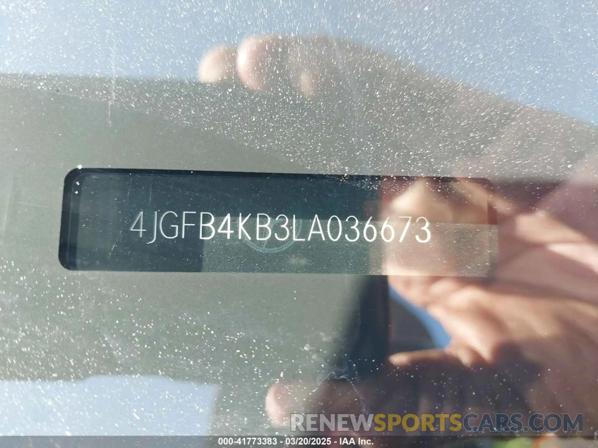 9 Photograph of a damaged car 4JGFB4KB3LA036673 MERCEDES-BENZ GLE 350 2020