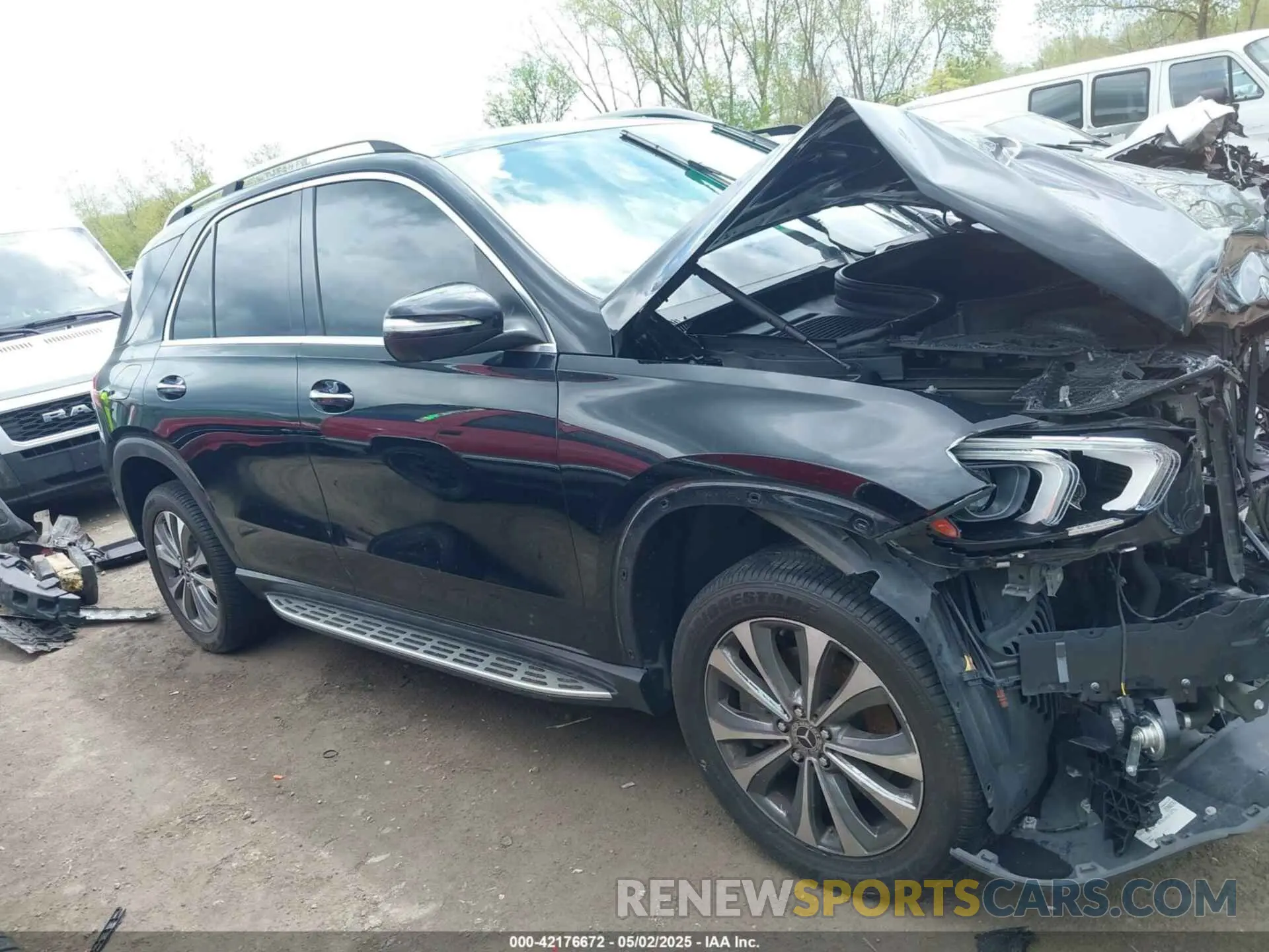 14 Photograph of a damaged car 4JGFB4KB4LA038559 MERCEDES-BENZ GLE 350 2020