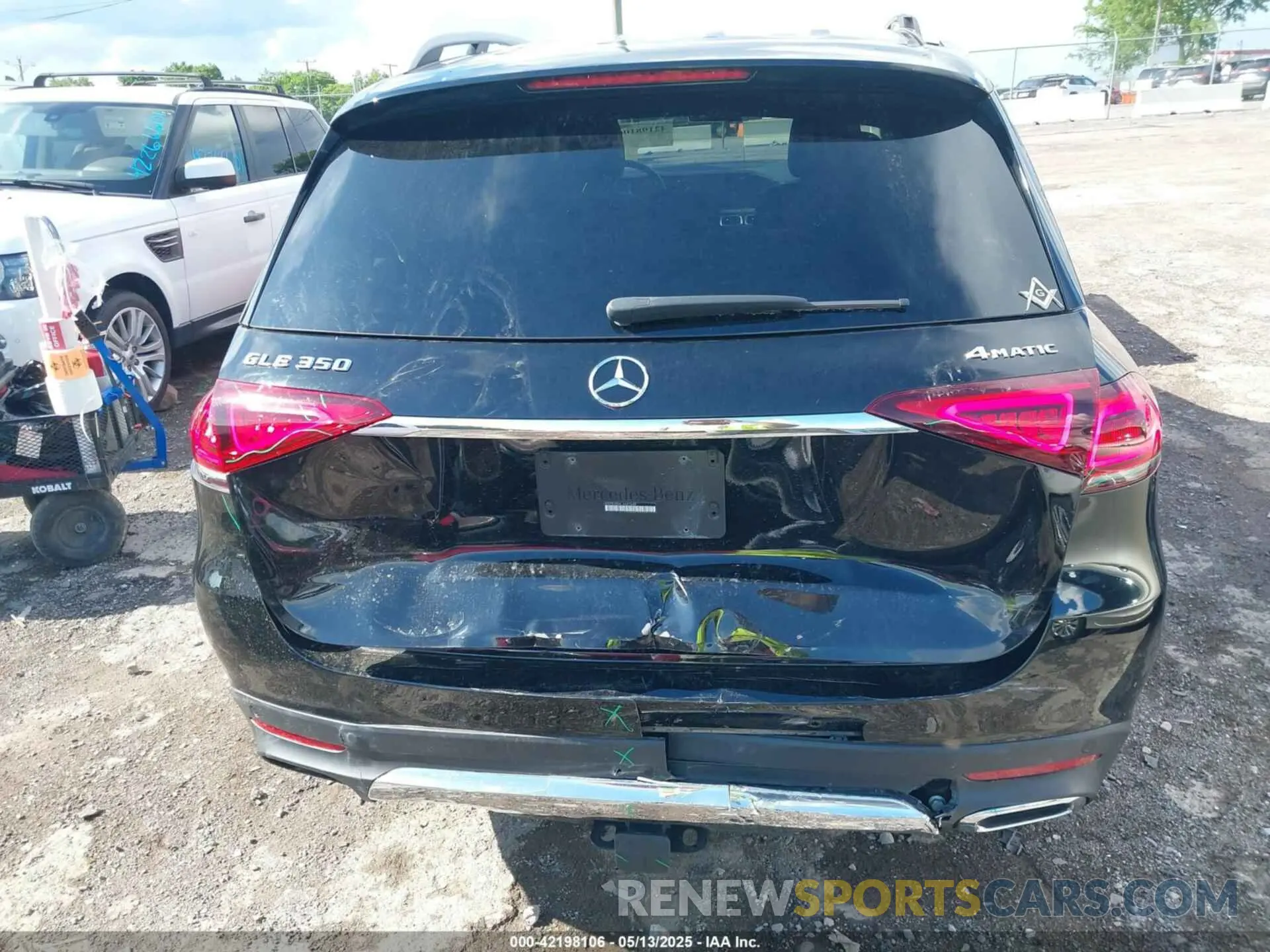 16 Photograph of a damaged car 4JGFB4KB4LA047648 MERCEDES-BENZ GLE 350 2020
