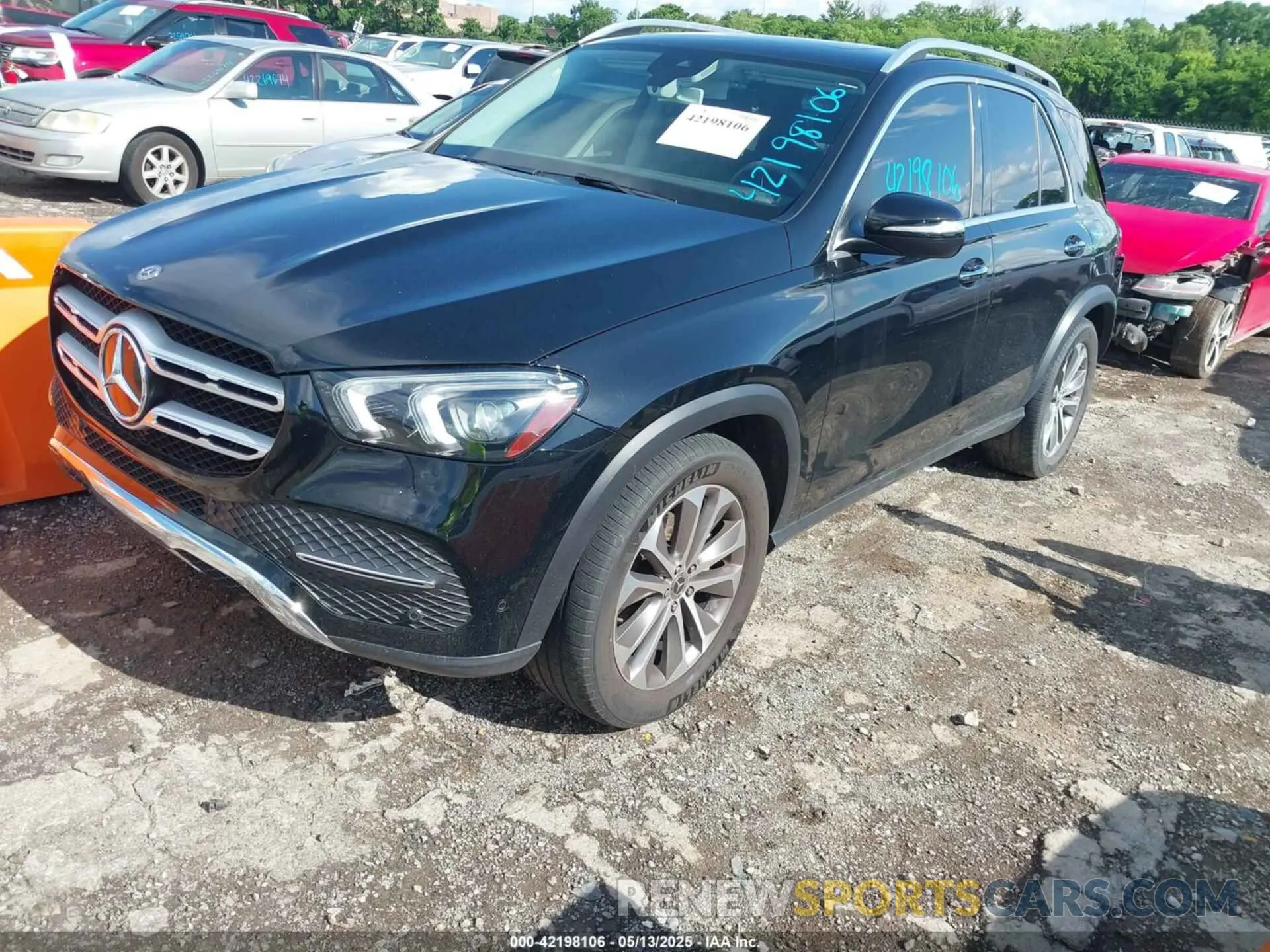 2 Photograph of a damaged car 4JGFB4KB4LA047648 MERCEDES-BENZ GLE 350 2020