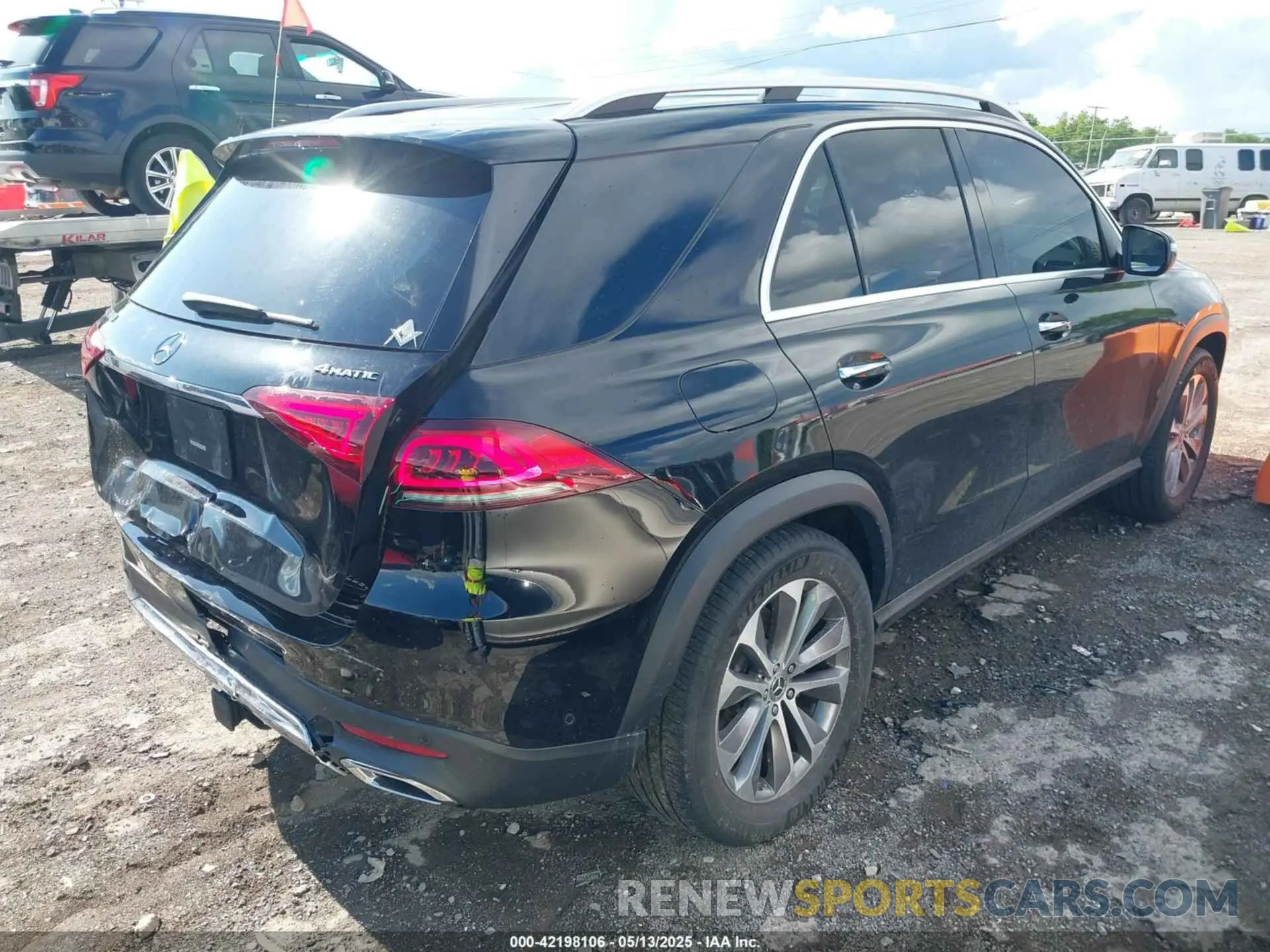 4 Photograph of a damaged car 4JGFB4KB4LA047648 MERCEDES-BENZ GLE 350 2020