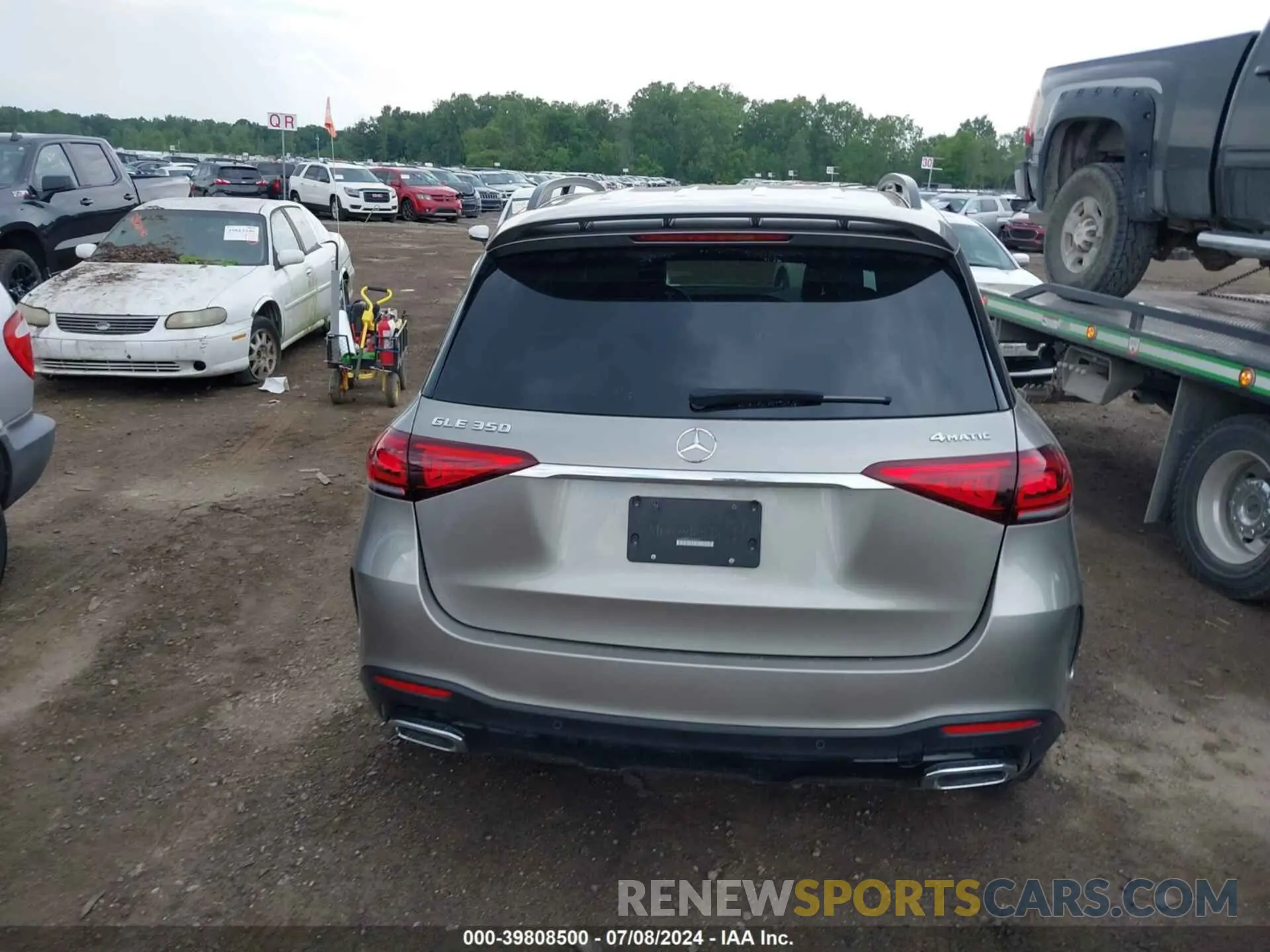 16 Photograph of a damaged car 4JGFB4KB4LA249597 MERCEDES-BENZ GLE 350 2020