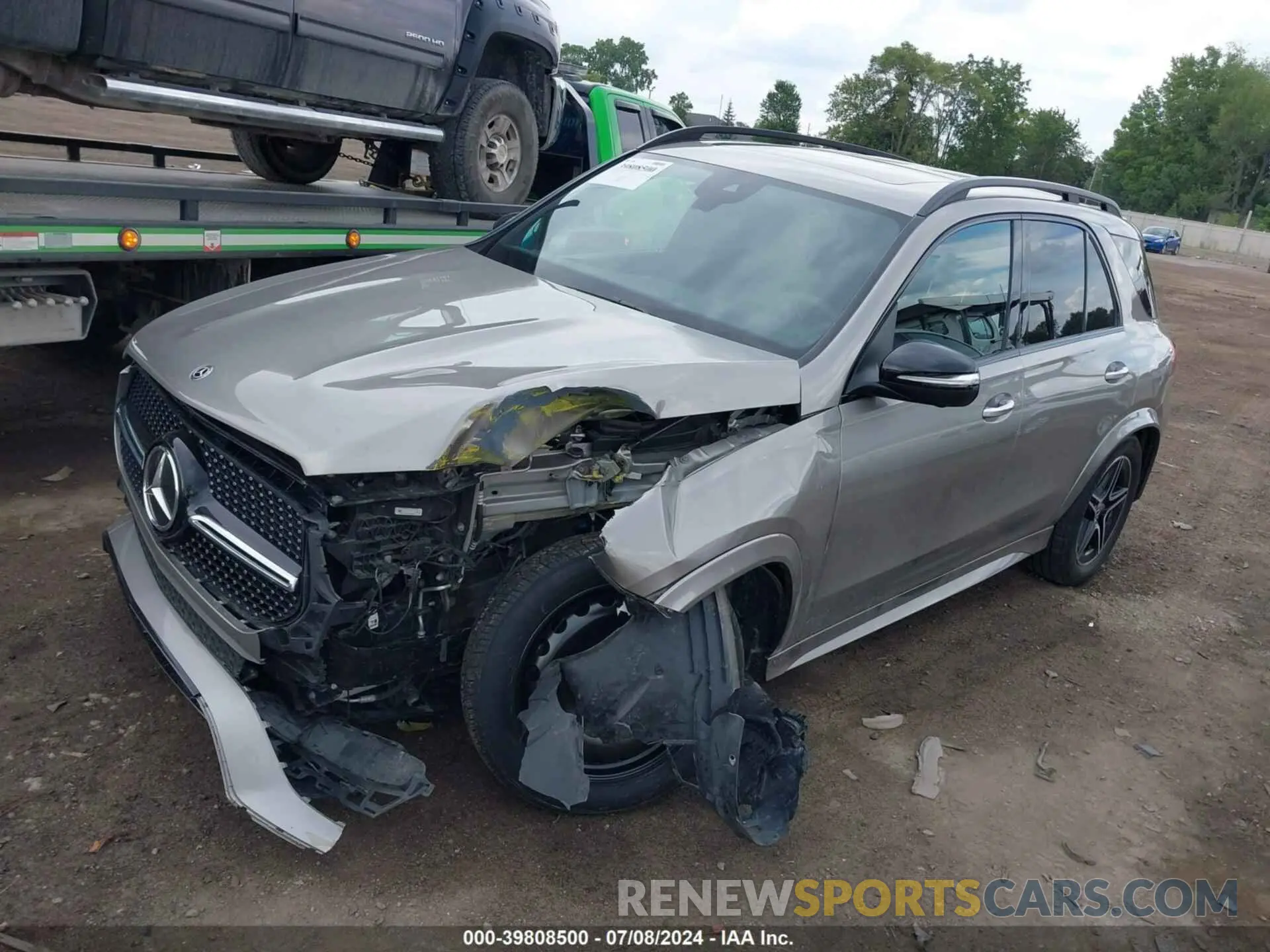 2 Photograph of a damaged car 4JGFB4KB4LA249597 MERCEDES-BENZ GLE 350 2020