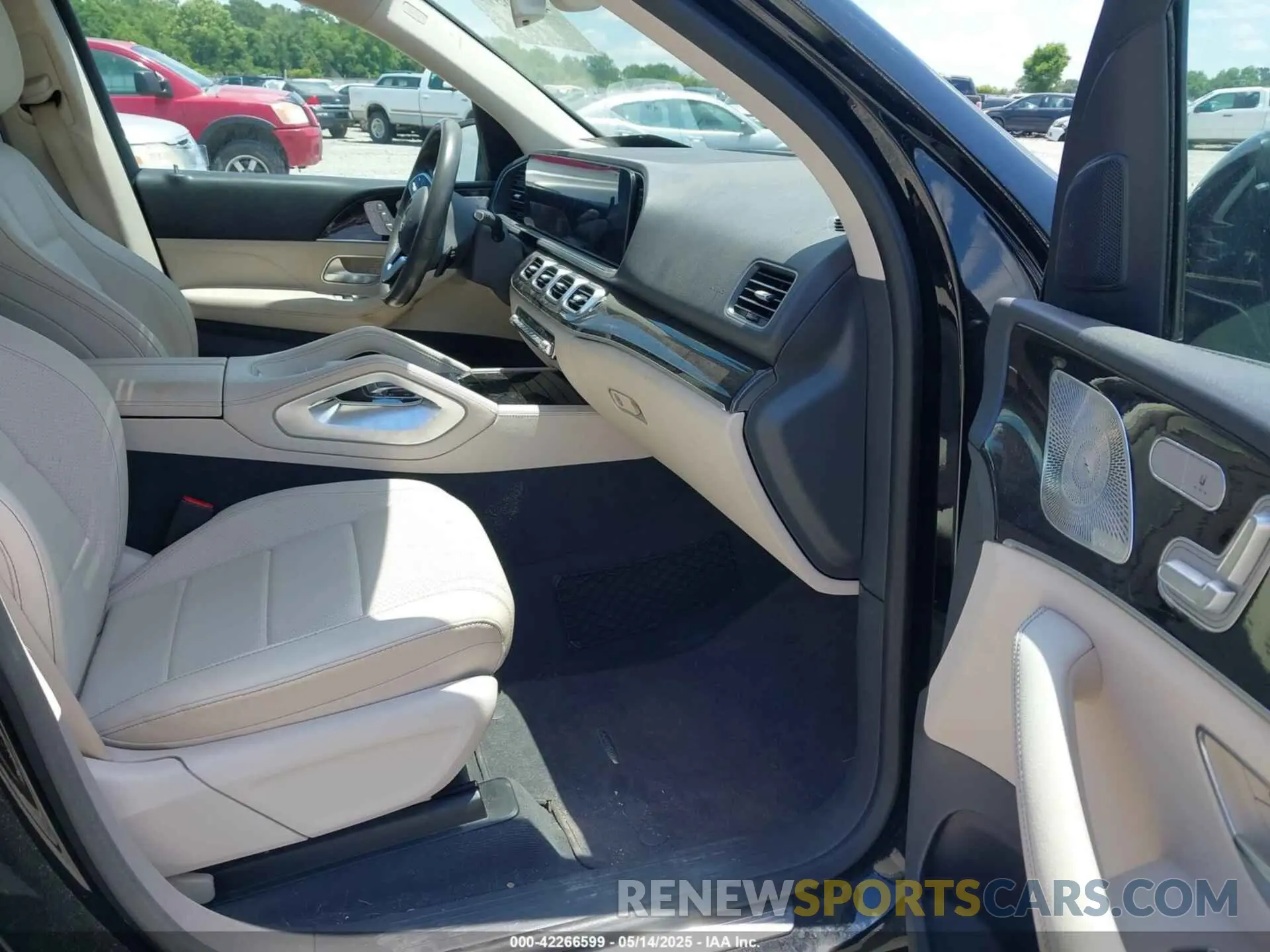 5 Photograph of a damaged car 4JGFB4KB5LA051787 MERCEDES-BENZ GLE 350 2020