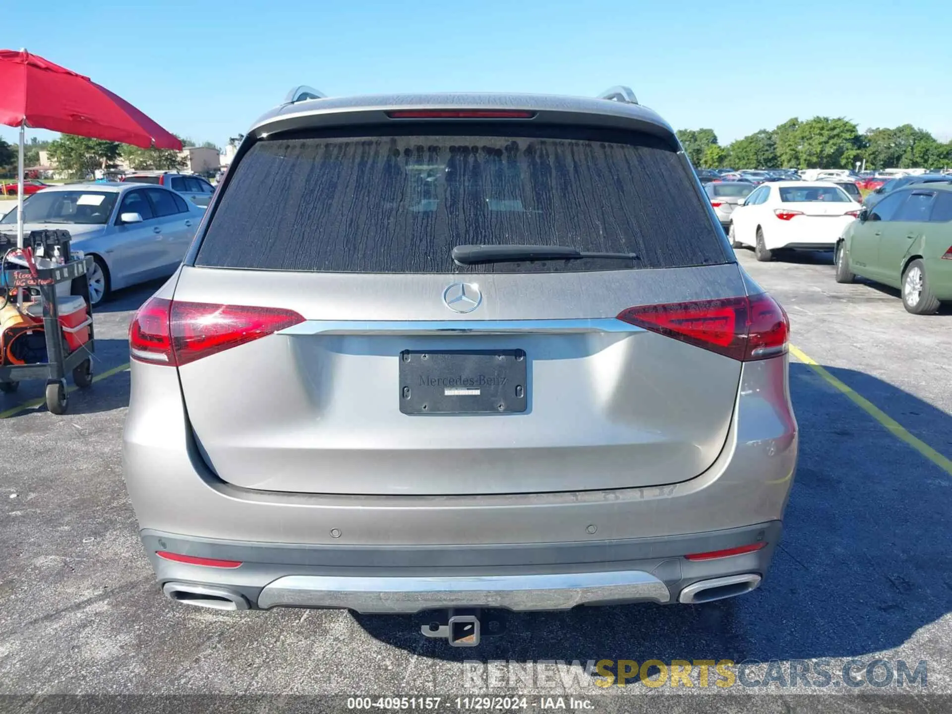 16 Photograph of a damaged car 4JGFB4KB6LA042306 MERCEDES-BENZ GLE 350 2020