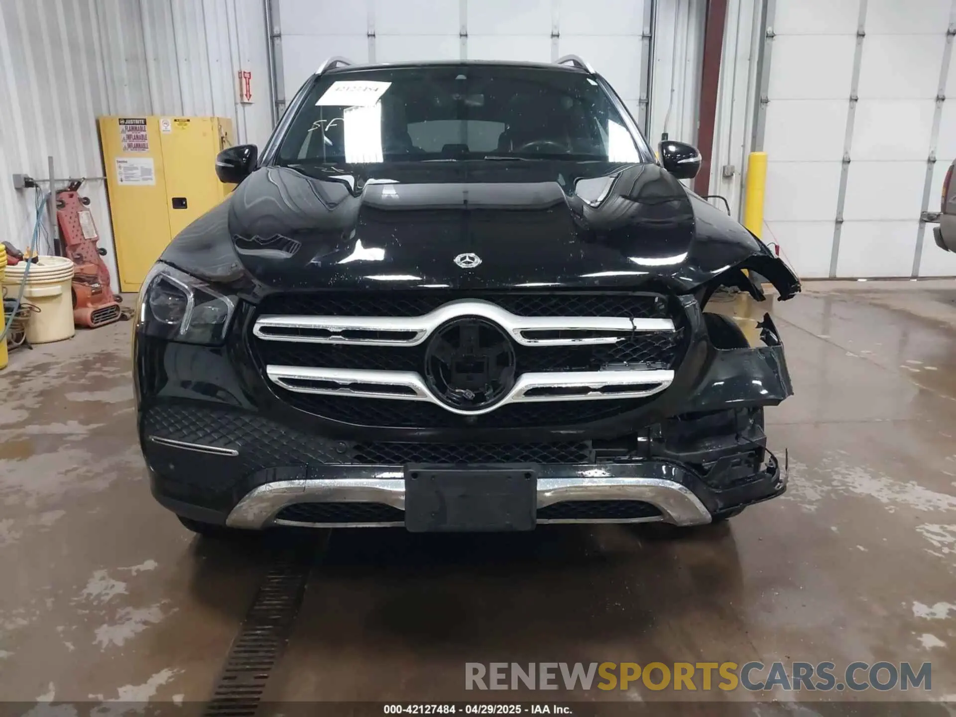 12 Photograph of a damaged car 4JGFB4KB6LA045352 MERCEDES-BENZ GLE 350 2020