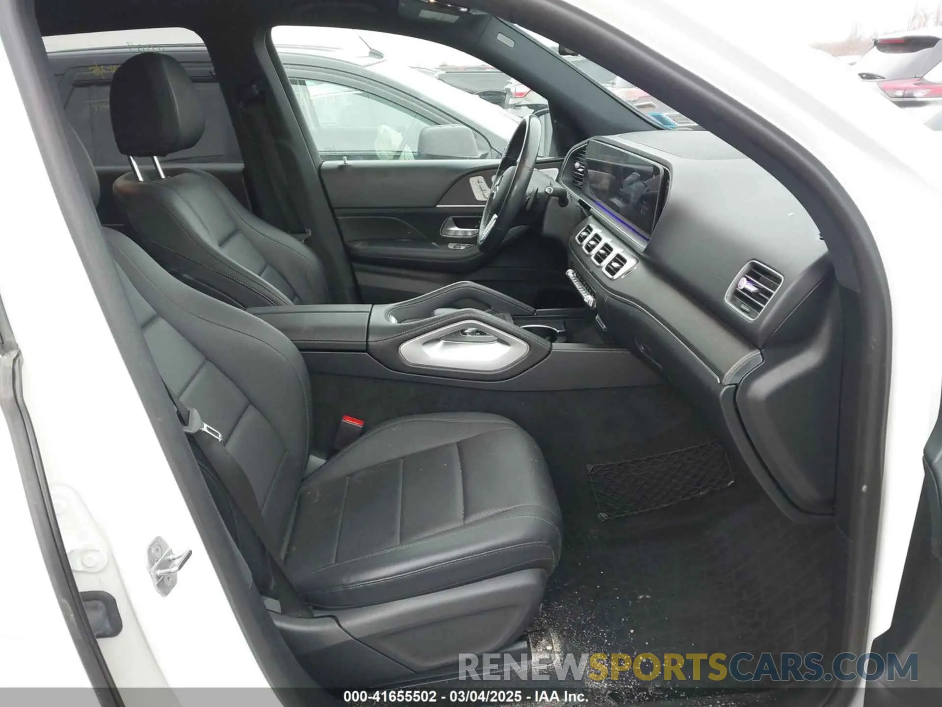 5 Photograph of a damaged car 4JGFB4KB6LA214799 MERCEDES-BENZ GLE 350 2020