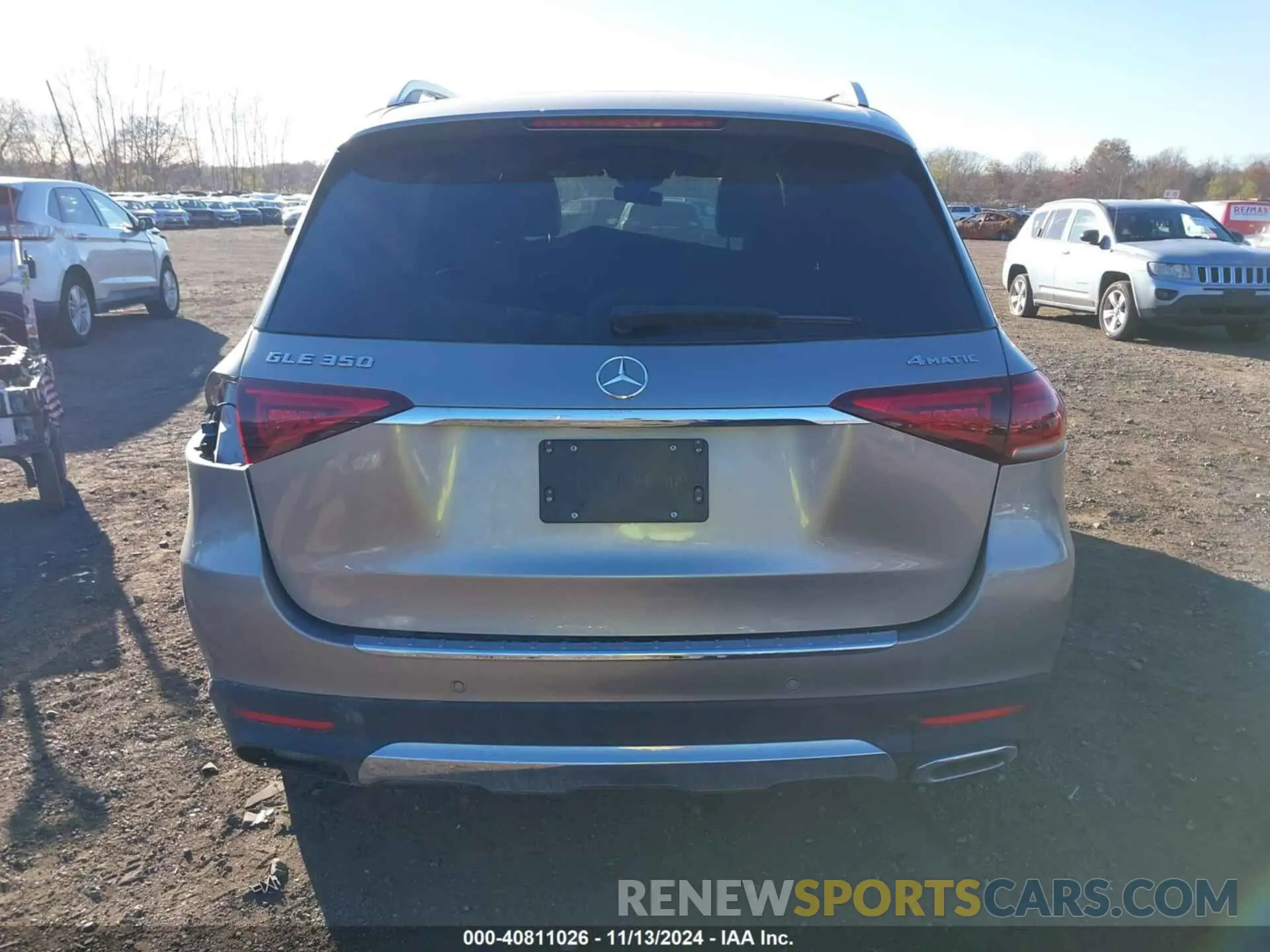 17 Photograph of a damaged car 4JGFB4KB7LA130930 MERCEDES-BENZ GLE 350 2020