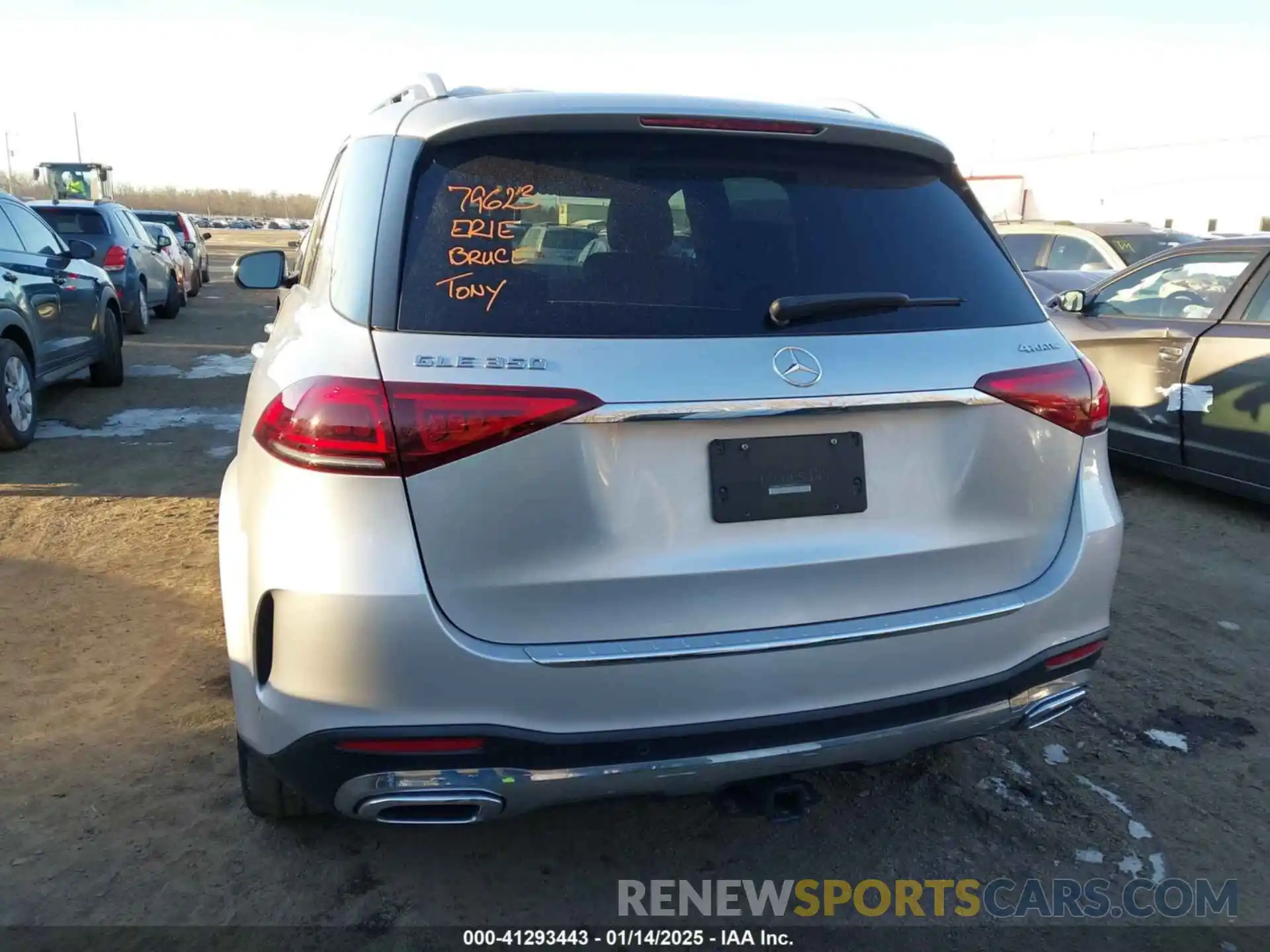 16 Photograph of a damaged car 4JGFB4KB7LA153477 MERCEDES-BENZ GLE 350 2020