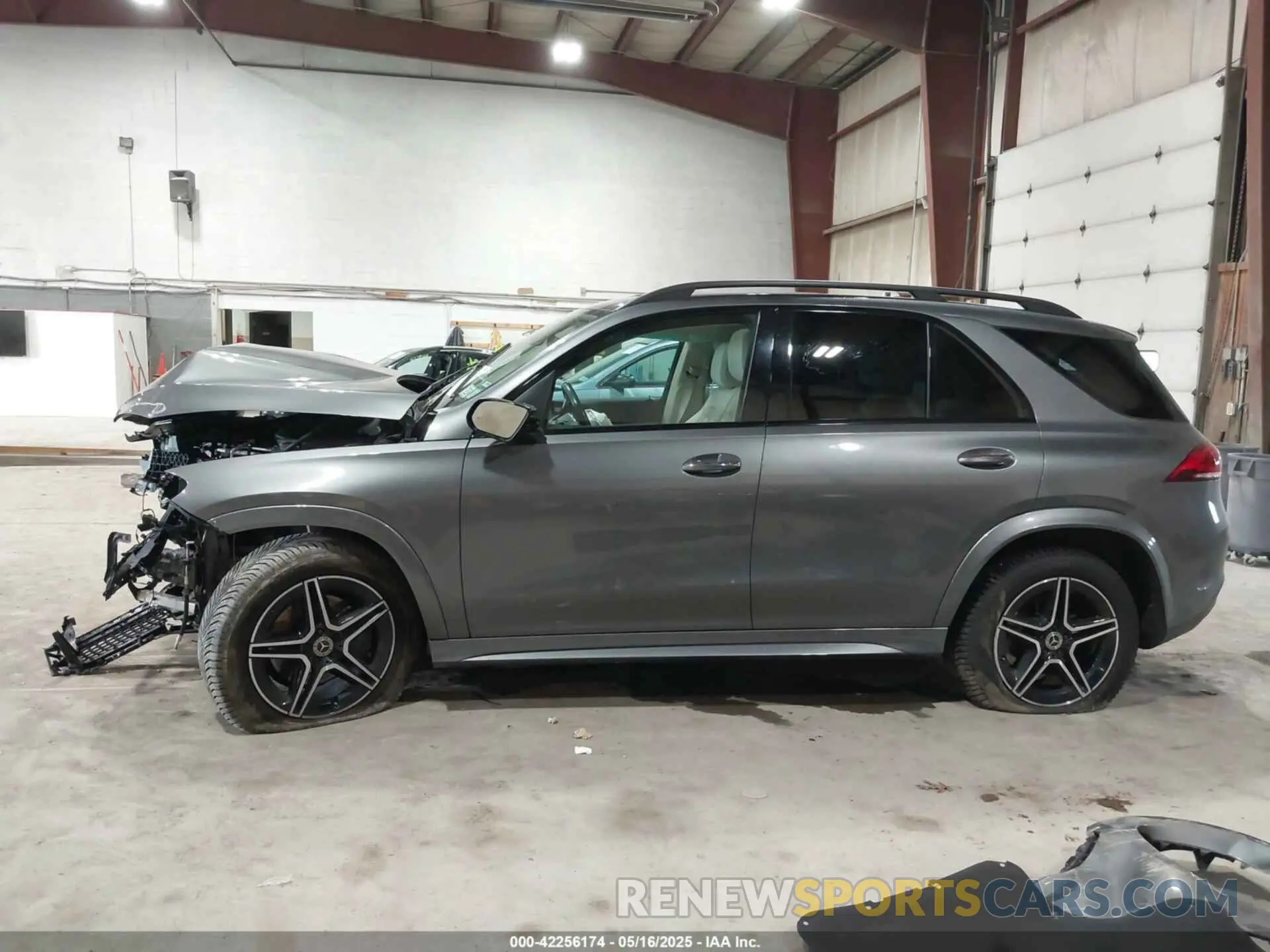 15 Photograph of a damaged car 4JGFB4KB8LA012708 MERCEDES-BENZ GLE 350 2020