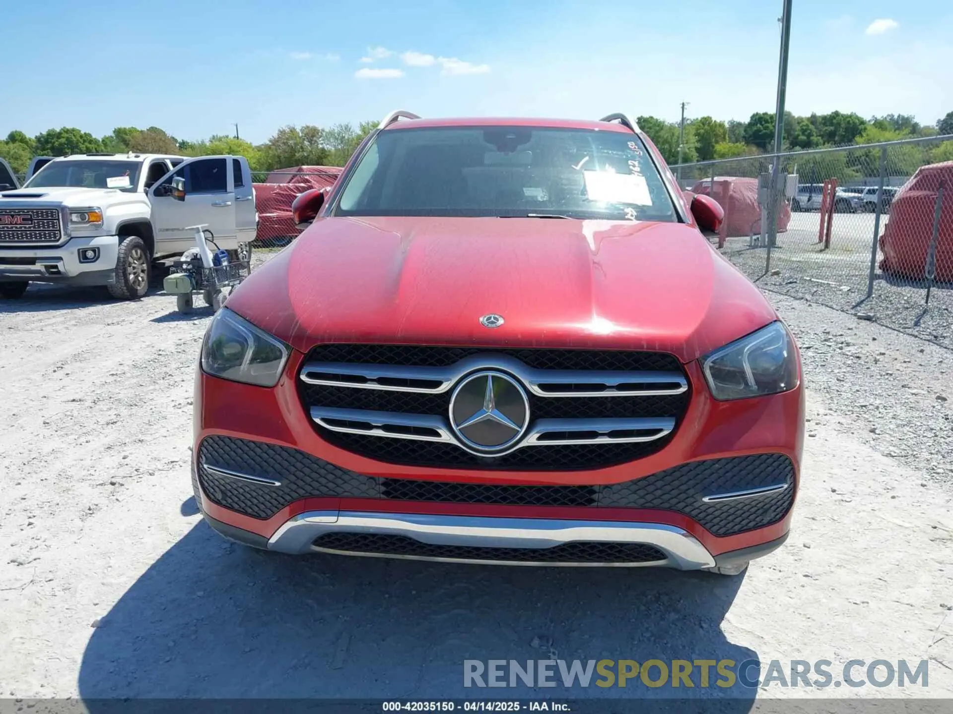 12 Photograph of a damaged car 4JGFB4KB8LA035843 MERCEDES-BENZ GLE 350 2020
