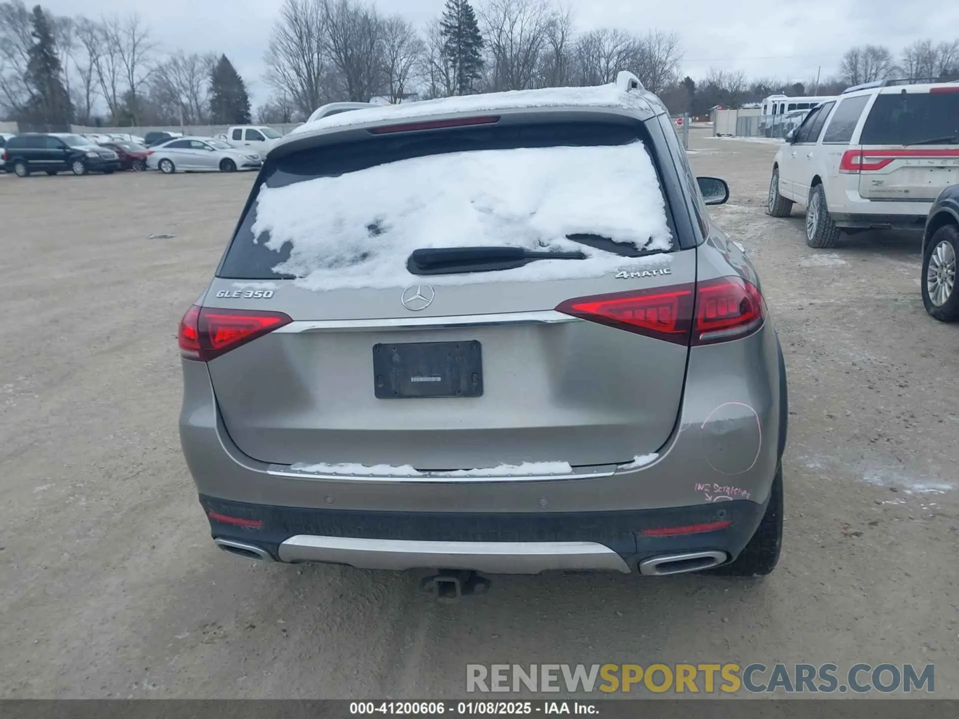 16 Photograph of a damaged car 4JGFB4KB8LA138213 MERCEDES-BENZ GLE 350 2020