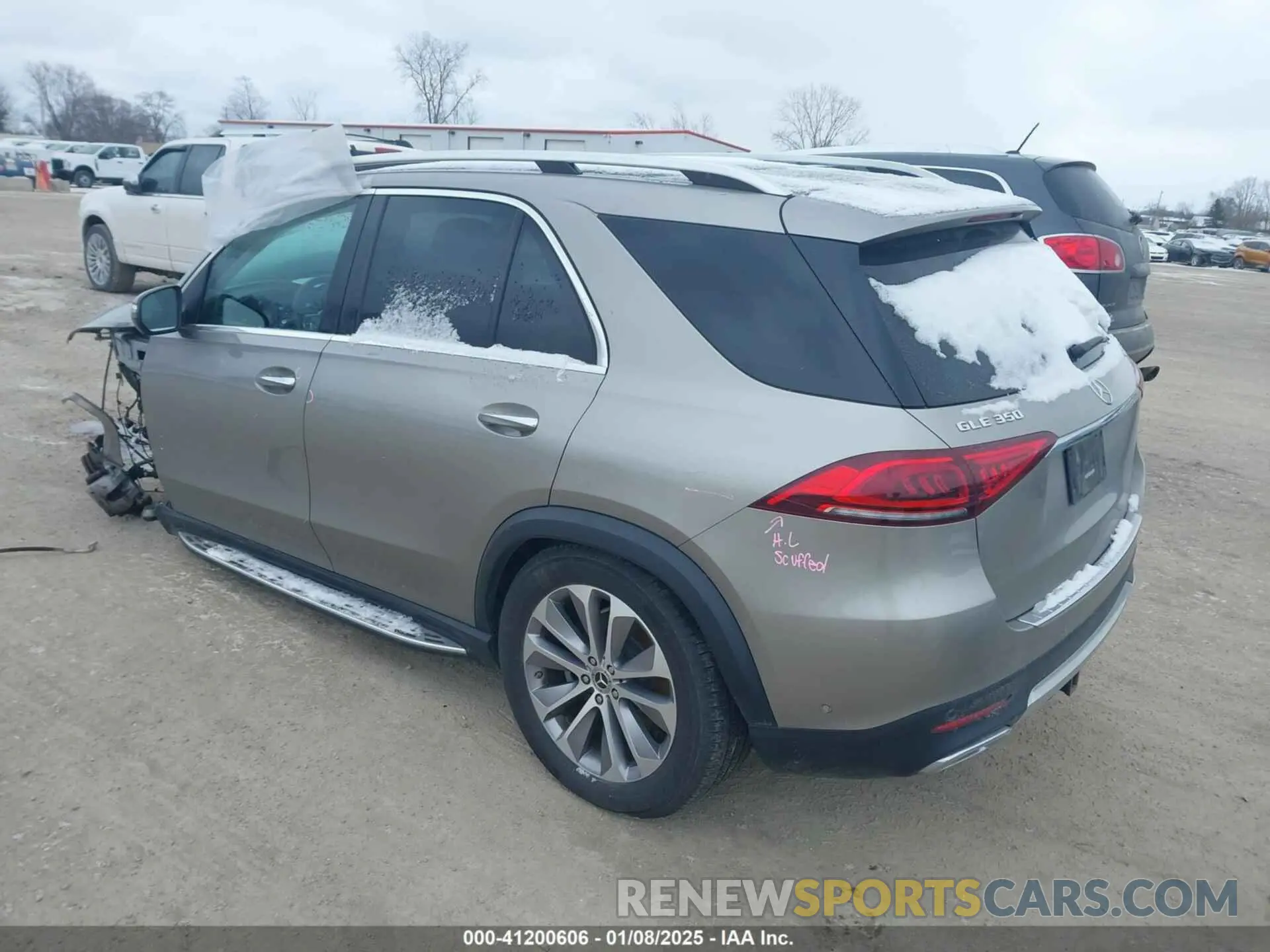 3 Photograph of a damaged car 4JGFB4KB8LA138213 MERCEDES-BENZ GLE 350 2020