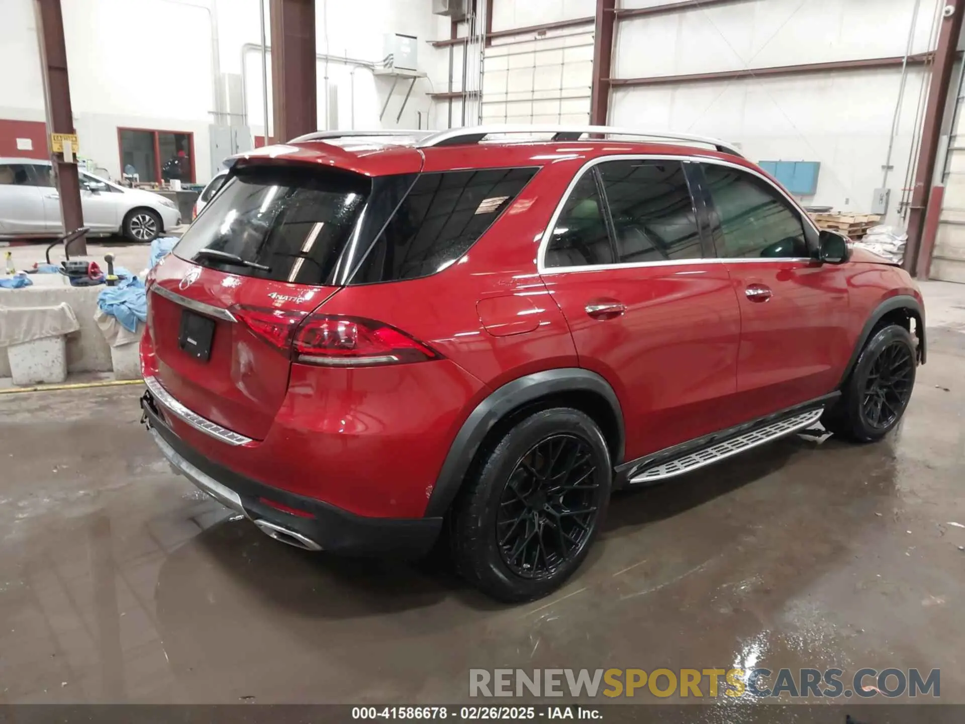 4 Photograph of a damaged car 4JGFB4KBXLA042289 MERCEDES-BENZ GLE 350 2020