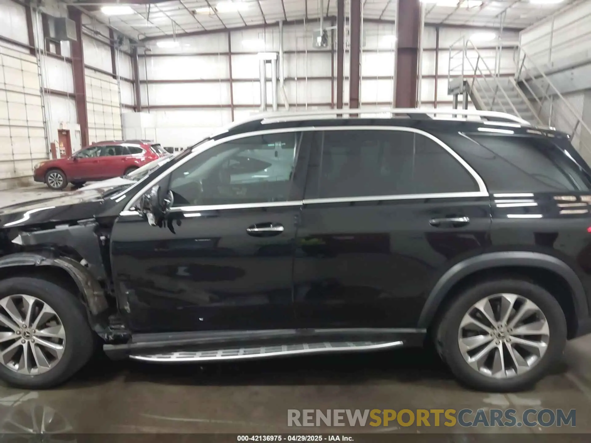 15 Photograph of a damaged car 4JGFB4KE0LA013524 MERCEDES-BENZ GLE 350 2020