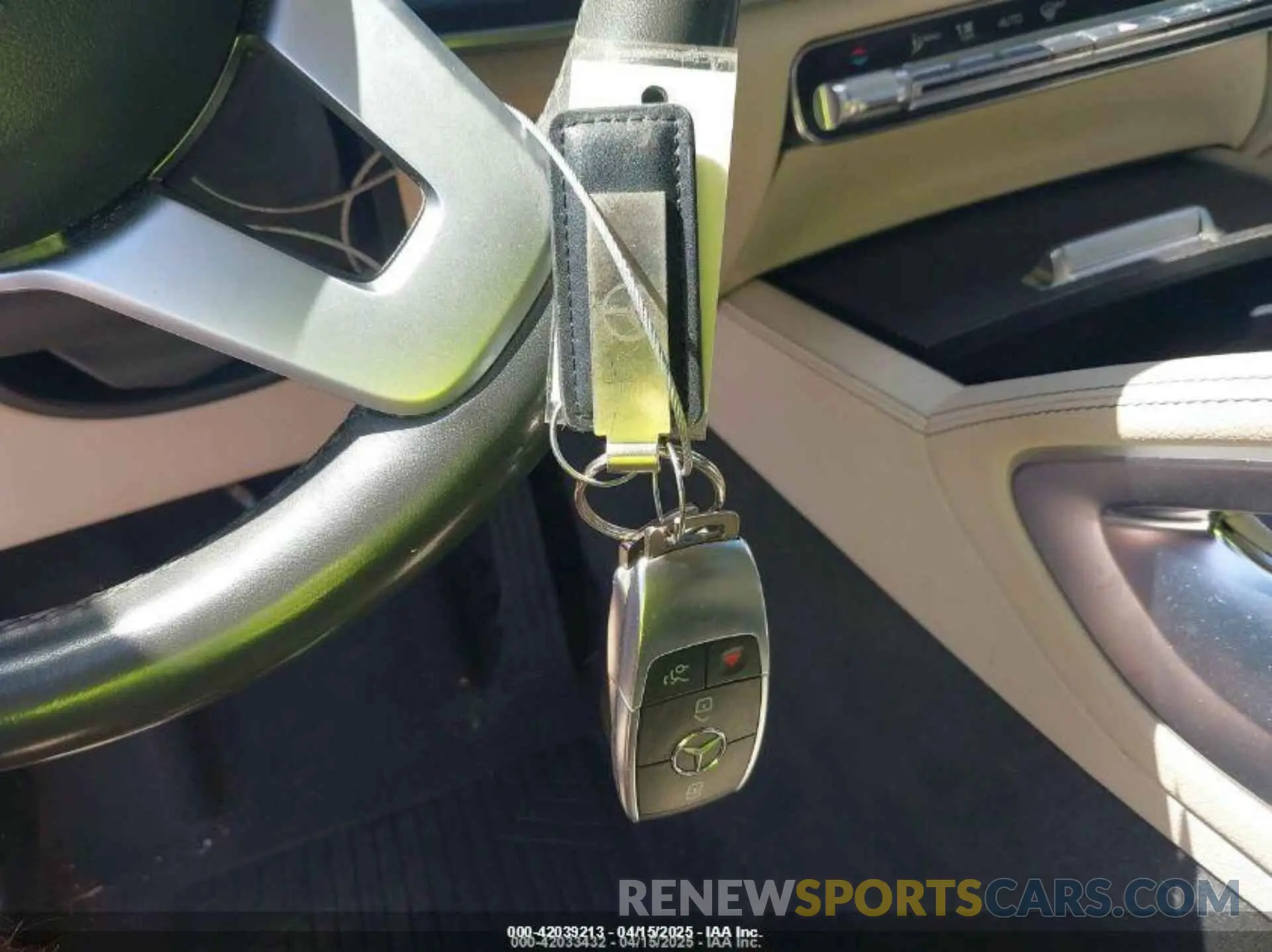 11 Photograph of a damaged car 4JGFB4KE0LA031263 MERCEDES-BENZ GLE 350 2020