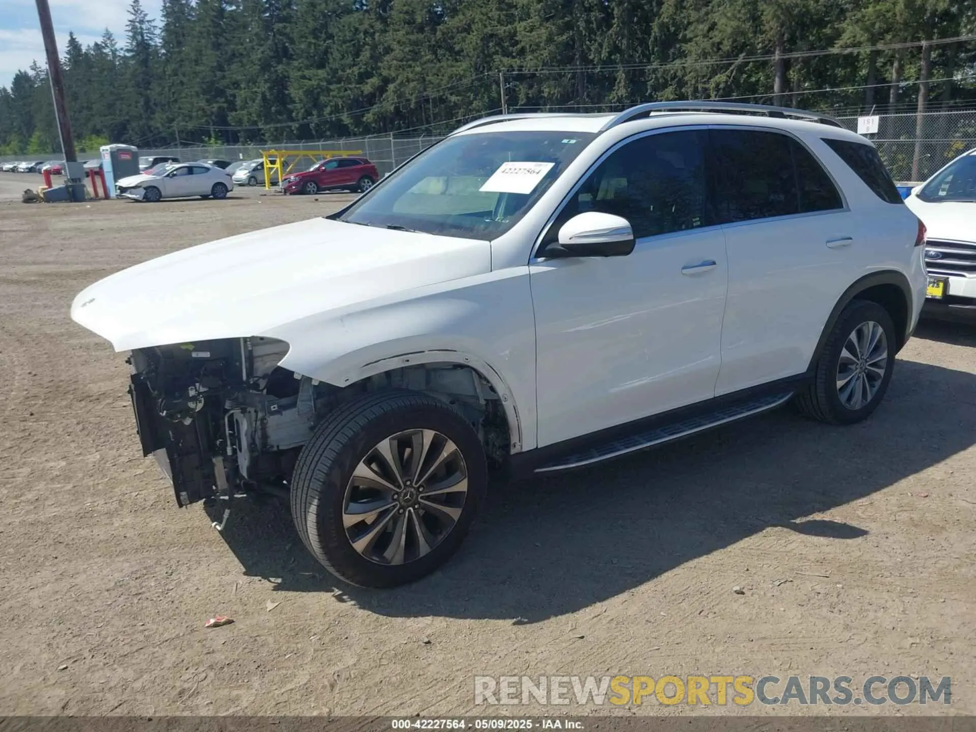 2 Photograph of a damaged car 4JGFB4KE5LA052271 MERCEDES-BENZ GLE 350 2020