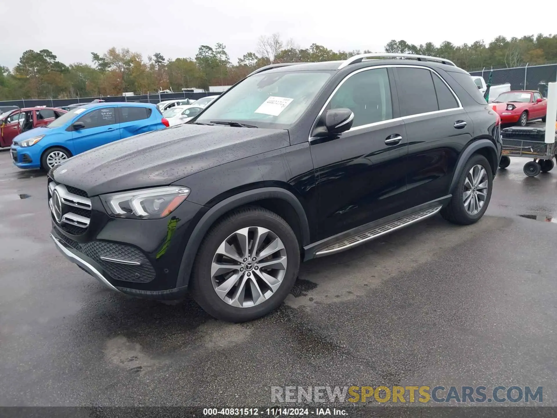 2 Photograph of a damaged car 4JGFB4KE7LA011785 MERCEDES-BENZ GLE 350 2020