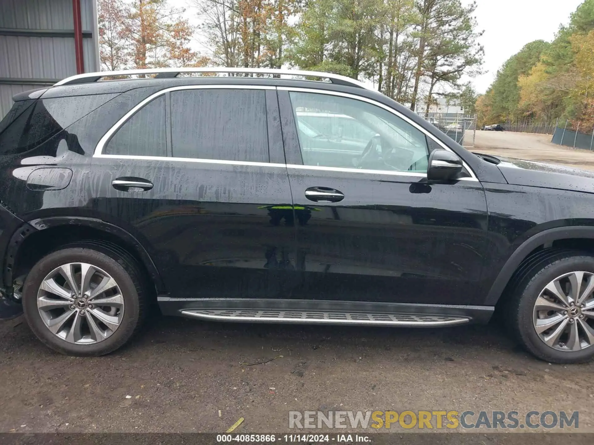 14 Photograph of a damaged car 4JGFB4KE9LA061460 MERCEDES-BENZ GLE 350 2020