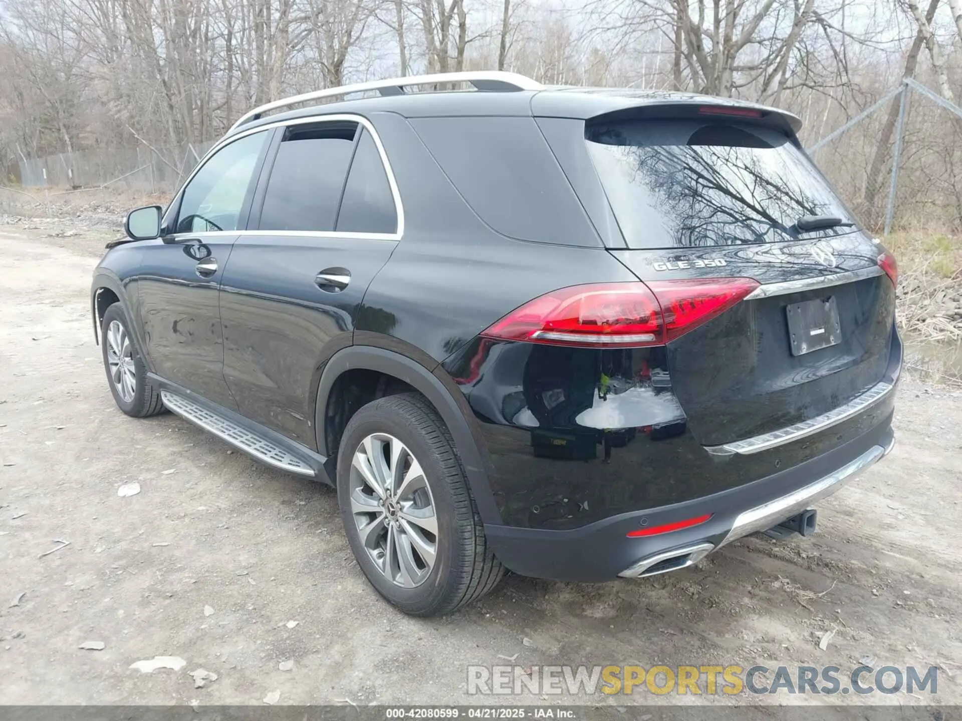 3 Photograph of a damaged car 4JGFB4KEXLA057756 MERCEDES-BENZ GLE 350 2020
