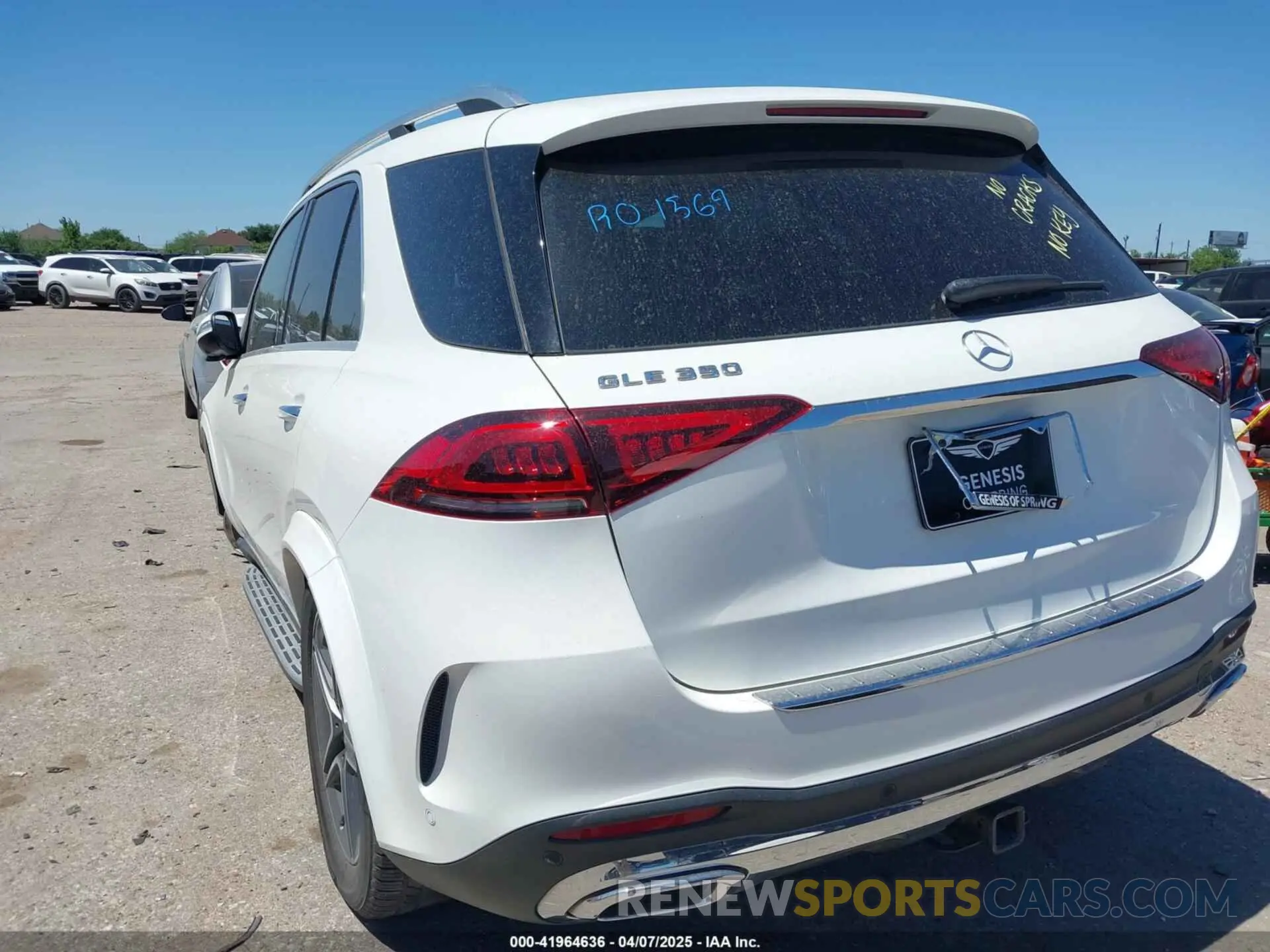 3 Photograph of a damaged car 4JGFB4JB0MA482704 MERCEDES-BENZ GLE 350 2021