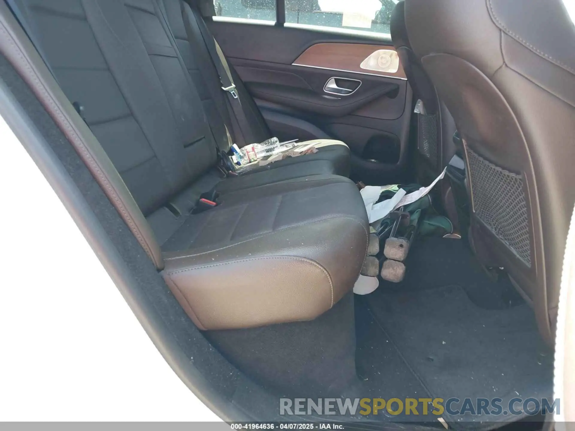 8 Photograph of a damaged car 4JGFB4JB0MA482704 MERCEDES-BENZ GLE 350 2021
